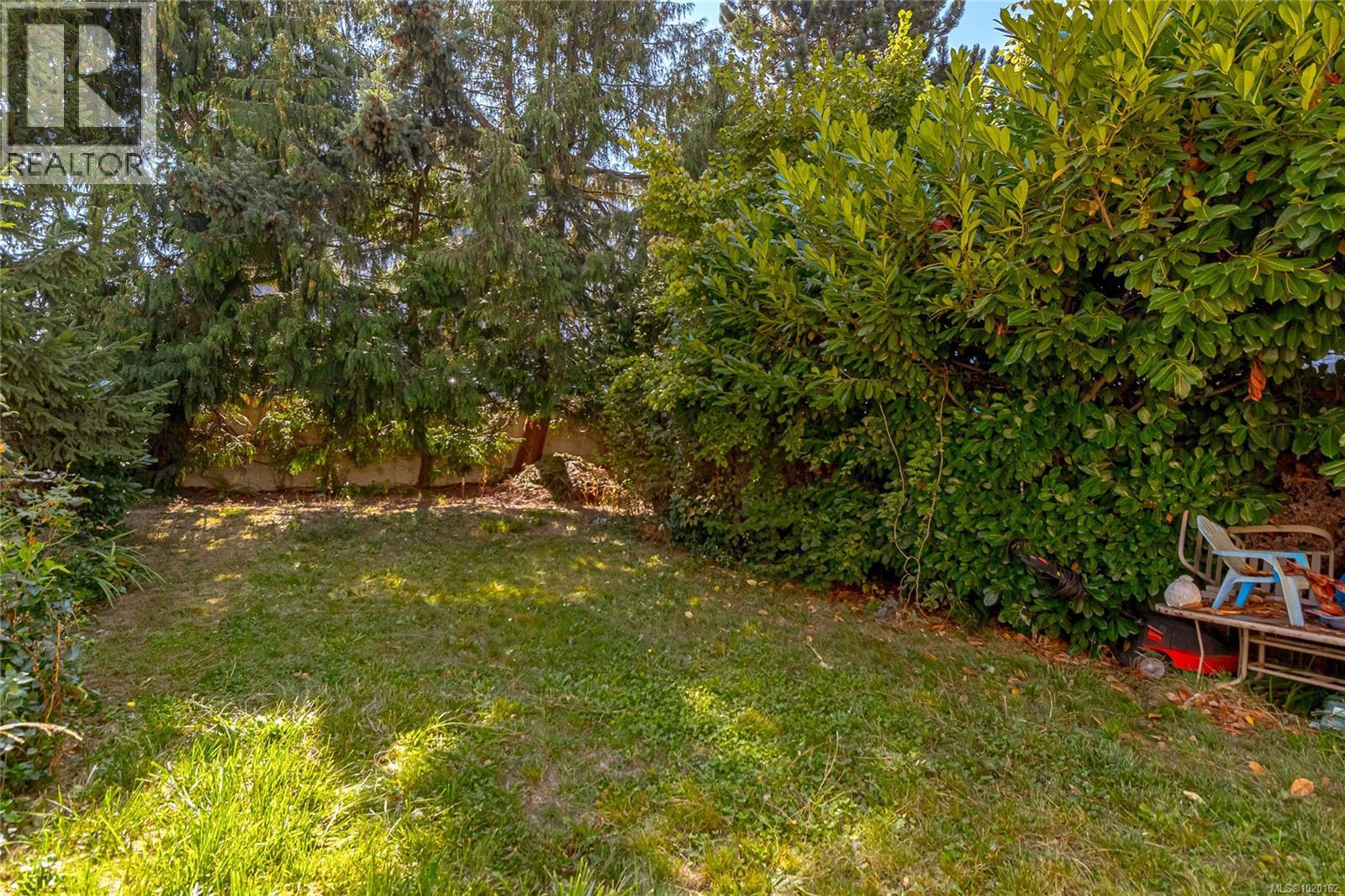 841/839 Princess Ave, Victoria