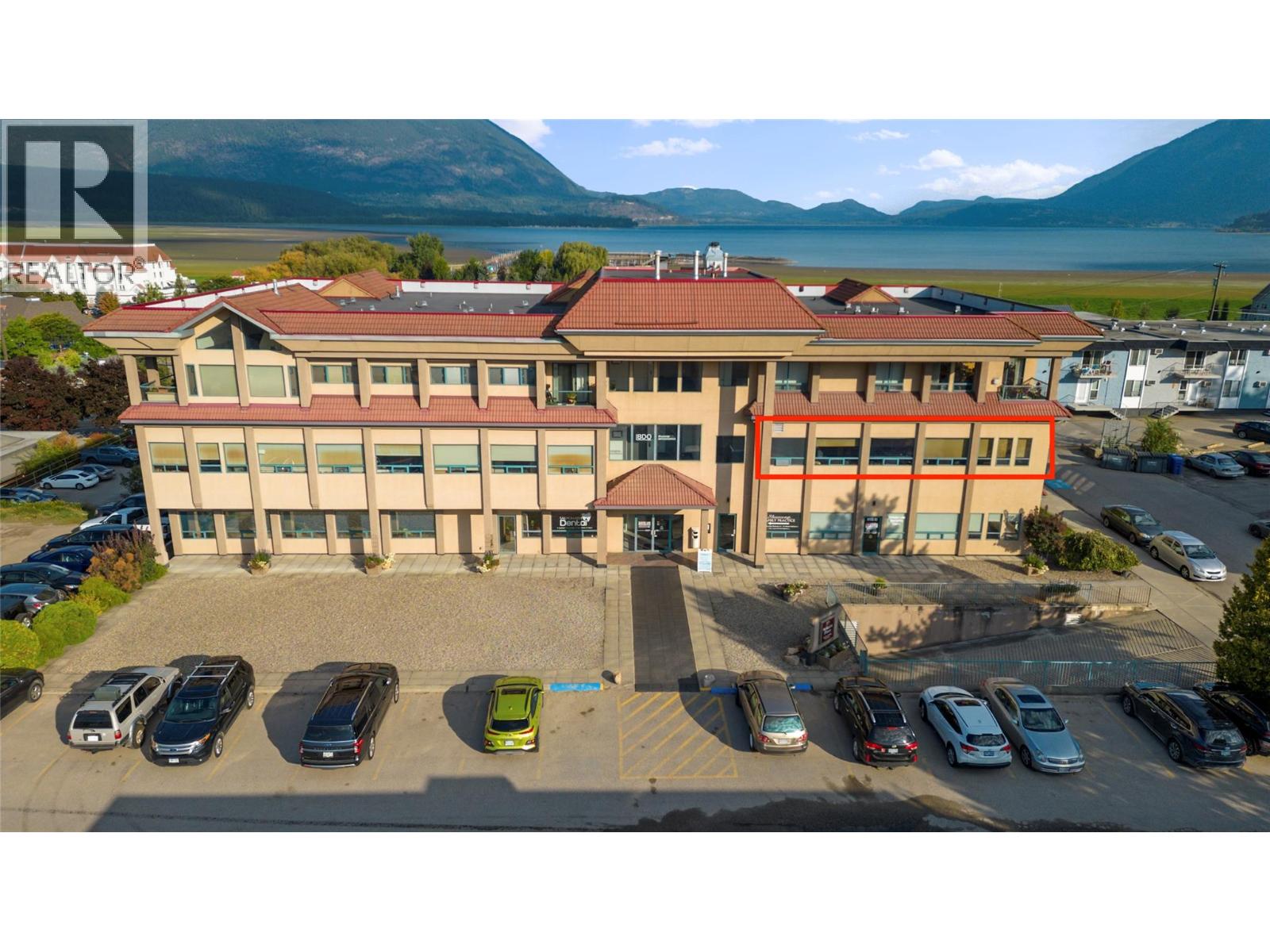 571 6 Street NE Unit# 203, Salmon Arm