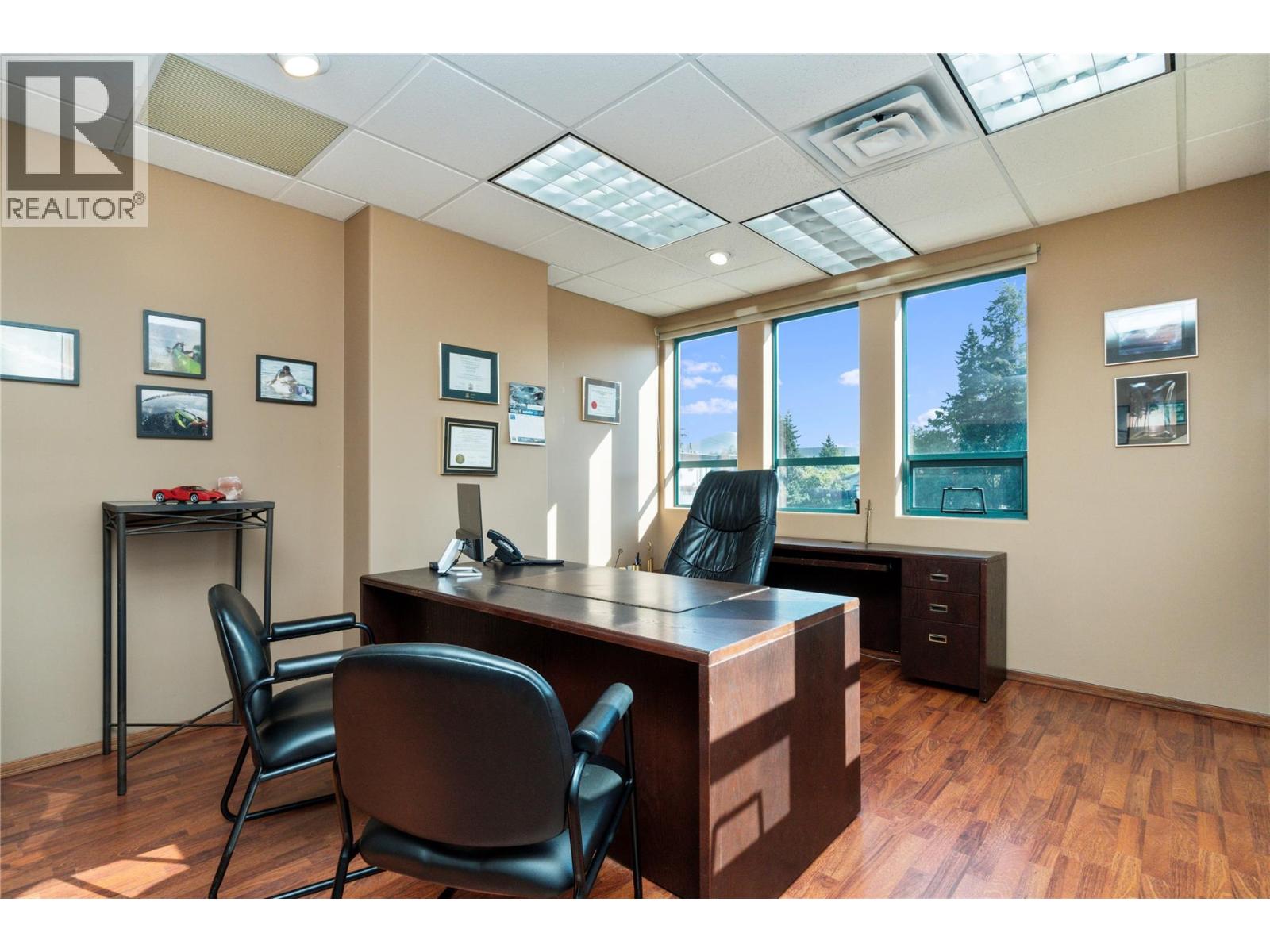 571 6 Street NE Unit# 203, Salmon Arm