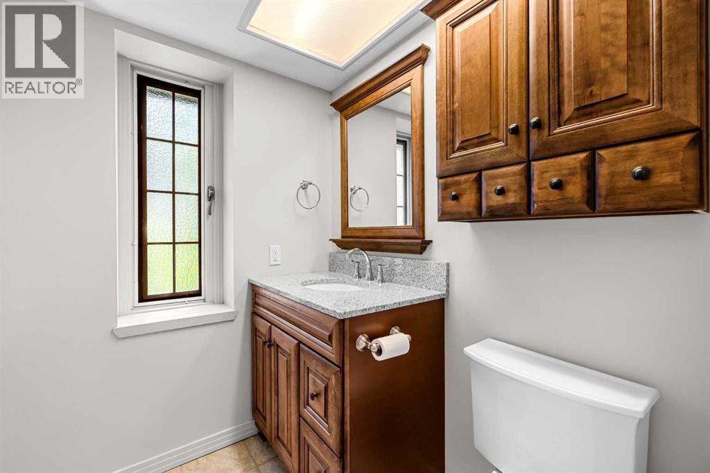 Single Family House for Sale in    Street NW Varsity Calgary 