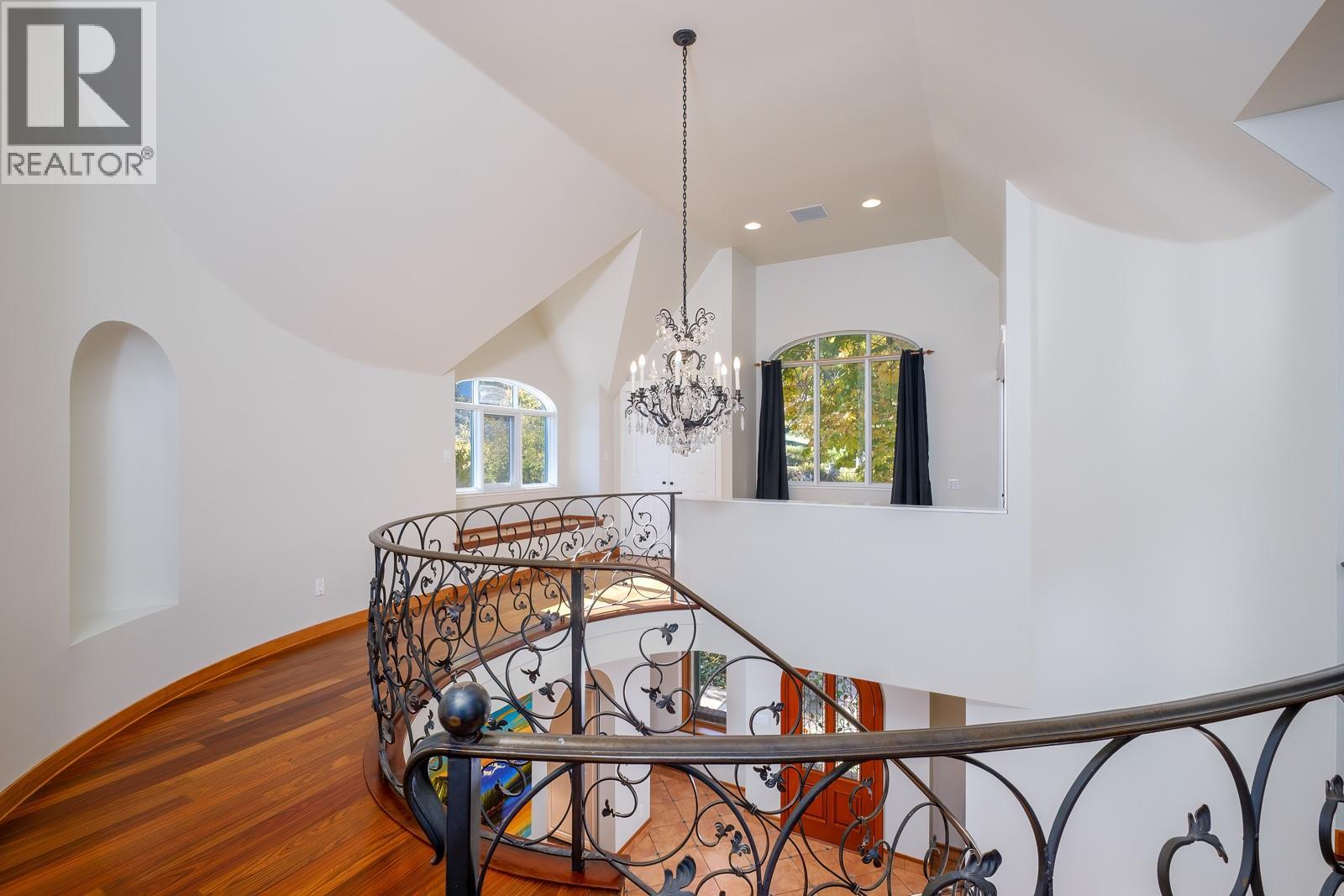 2302 Happy Valley Road, Rossland