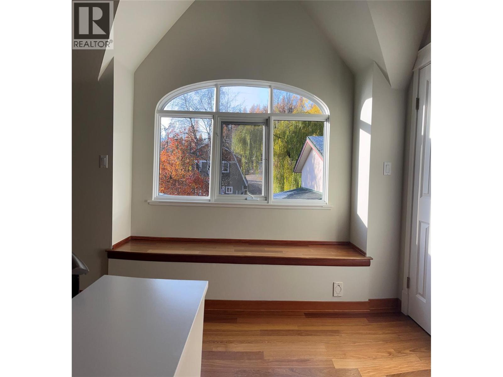 2302 Happy Valley Road, Rossland