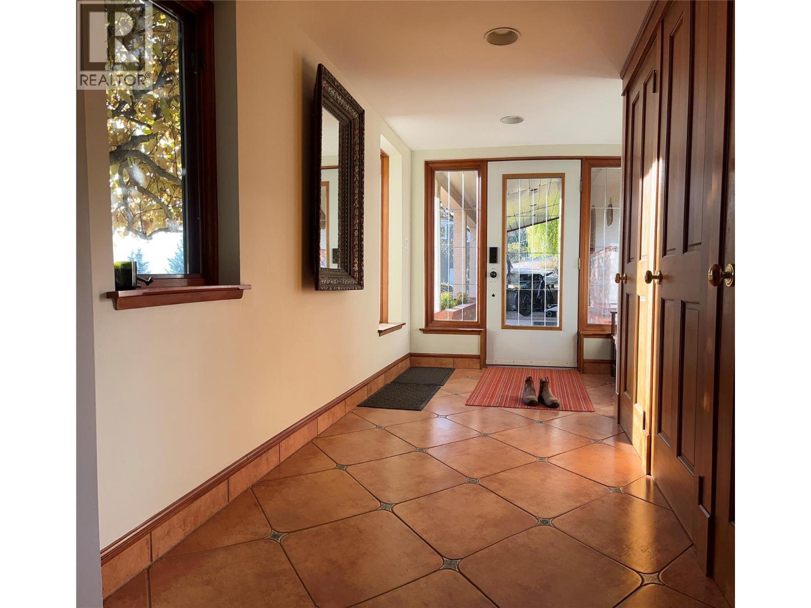 2302 Happy Valley Road, Rossland