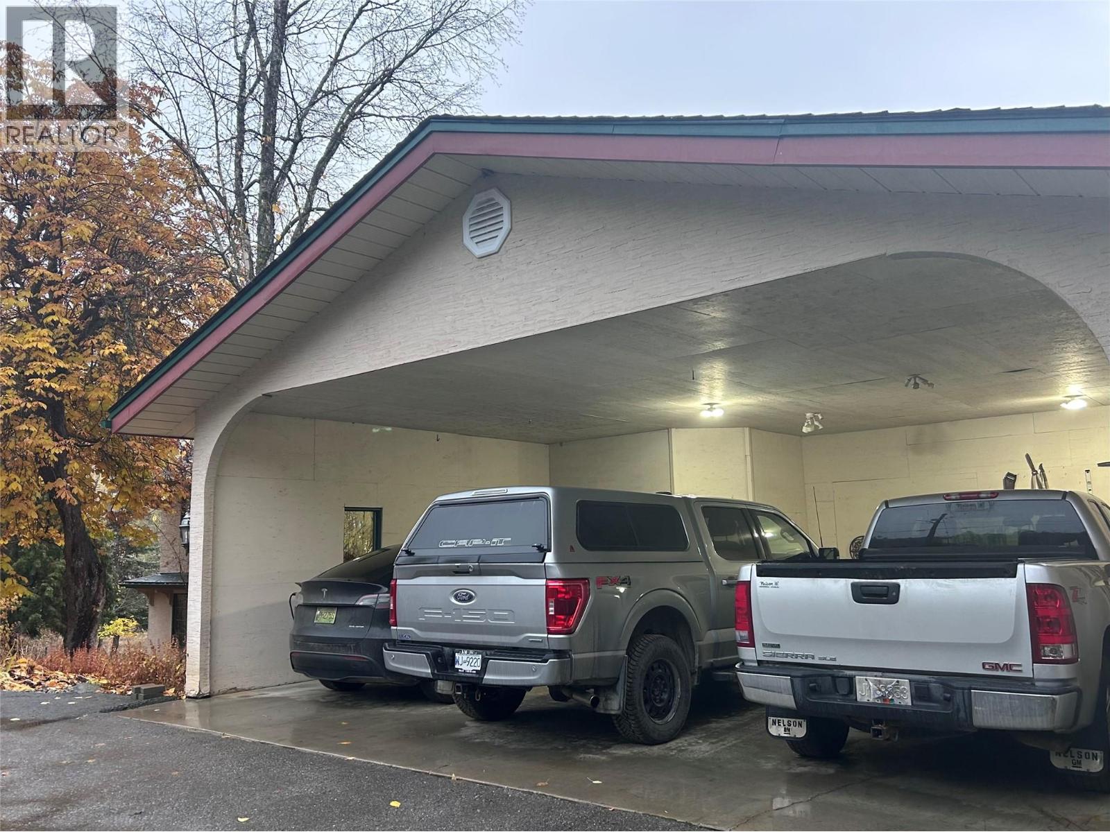 2302 Happy Valley Road, Rossland