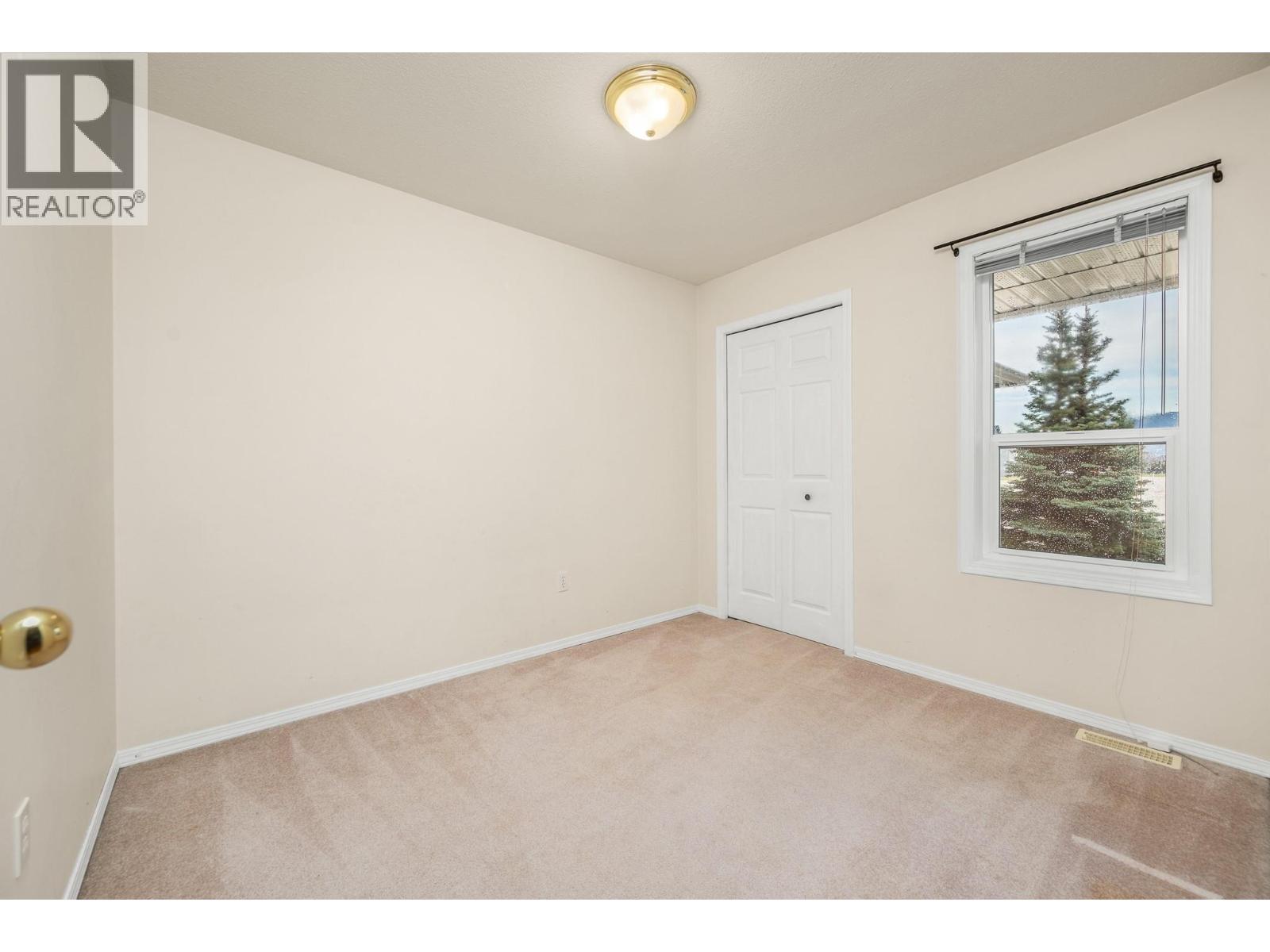 591 24 Street SE, Salmon Arm