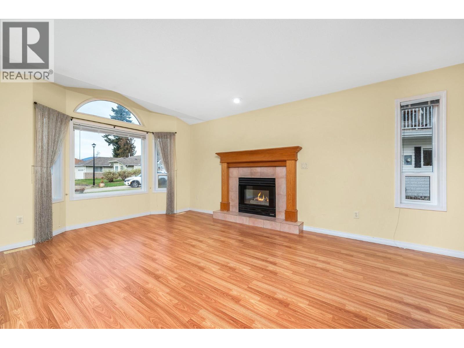 591 24 Street SE, Salmon Arm