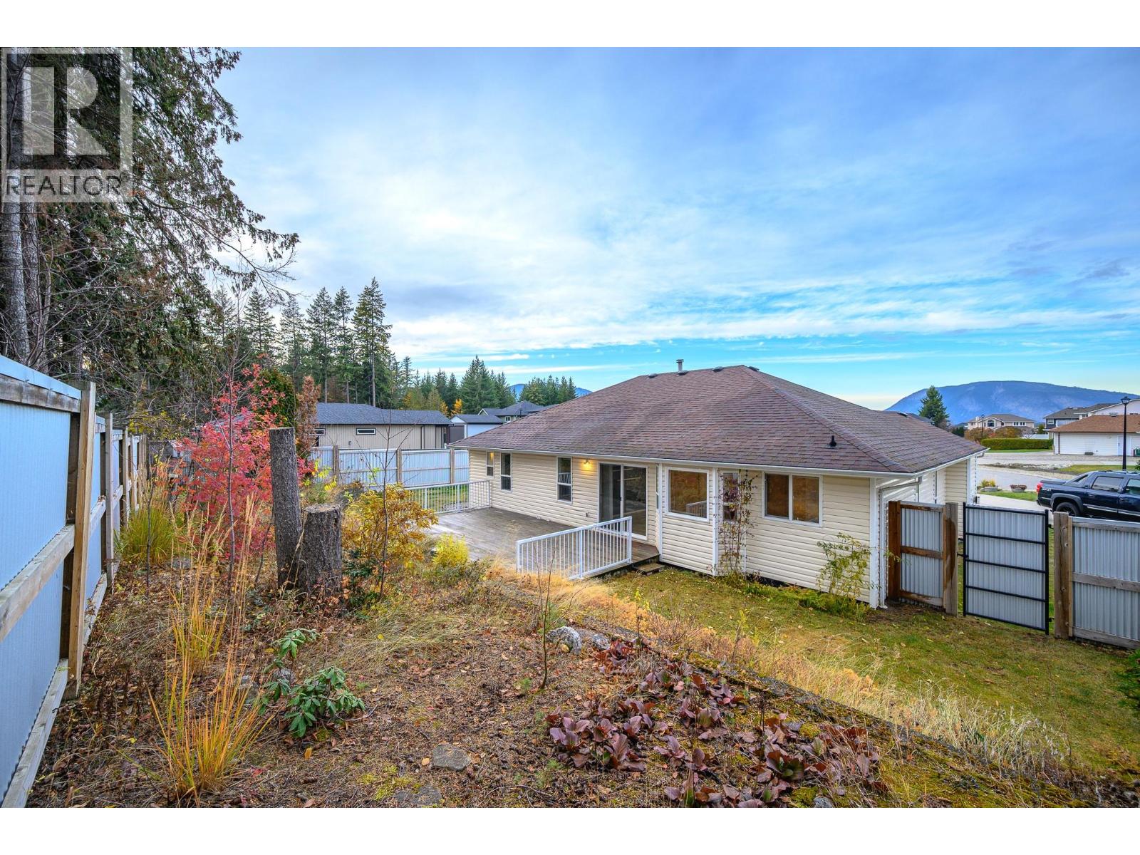 591 24 Street SE, Salmon Arm
