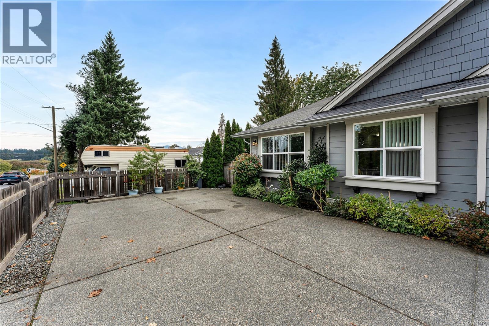 2876 Sherman Rd, Duncan