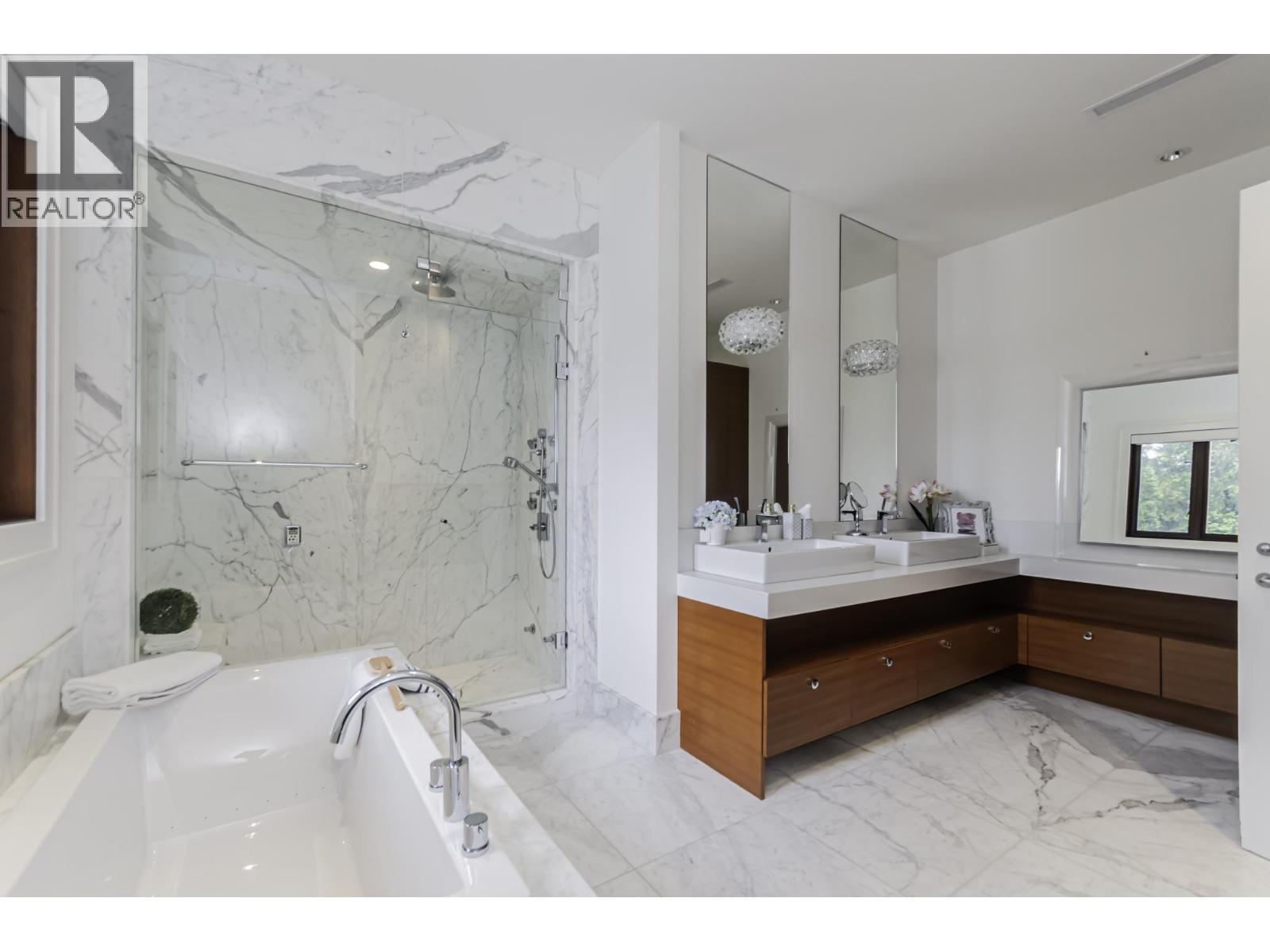 3875 W 36TH AVENUE, Vancouver