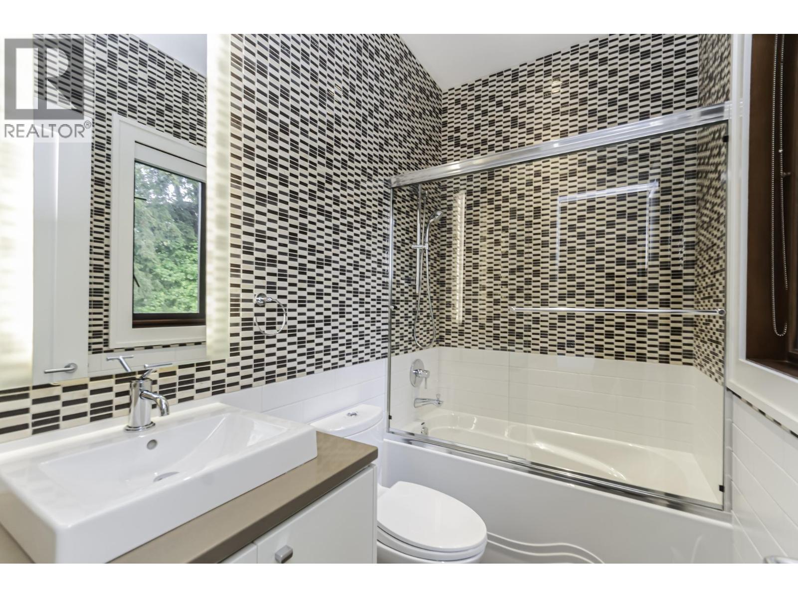 3875 W 36TH AVENUE, Vancouver