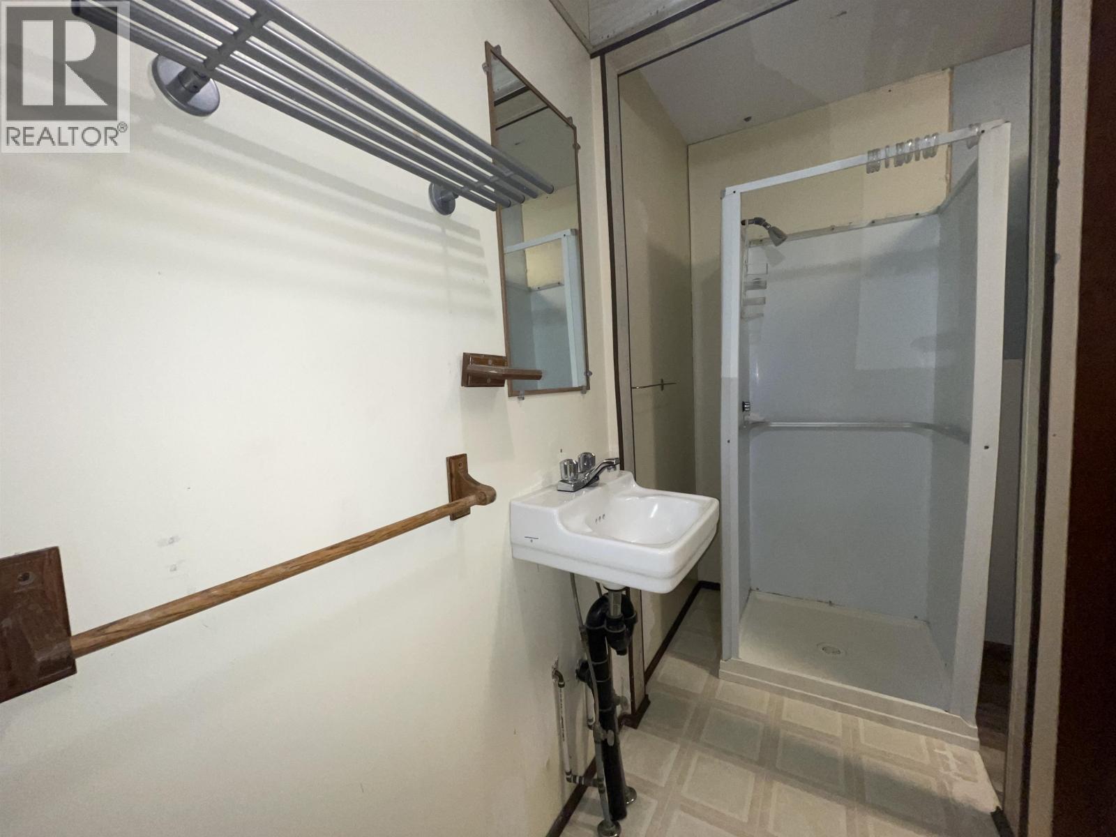 3443 ALFRED Avenue, Smithers