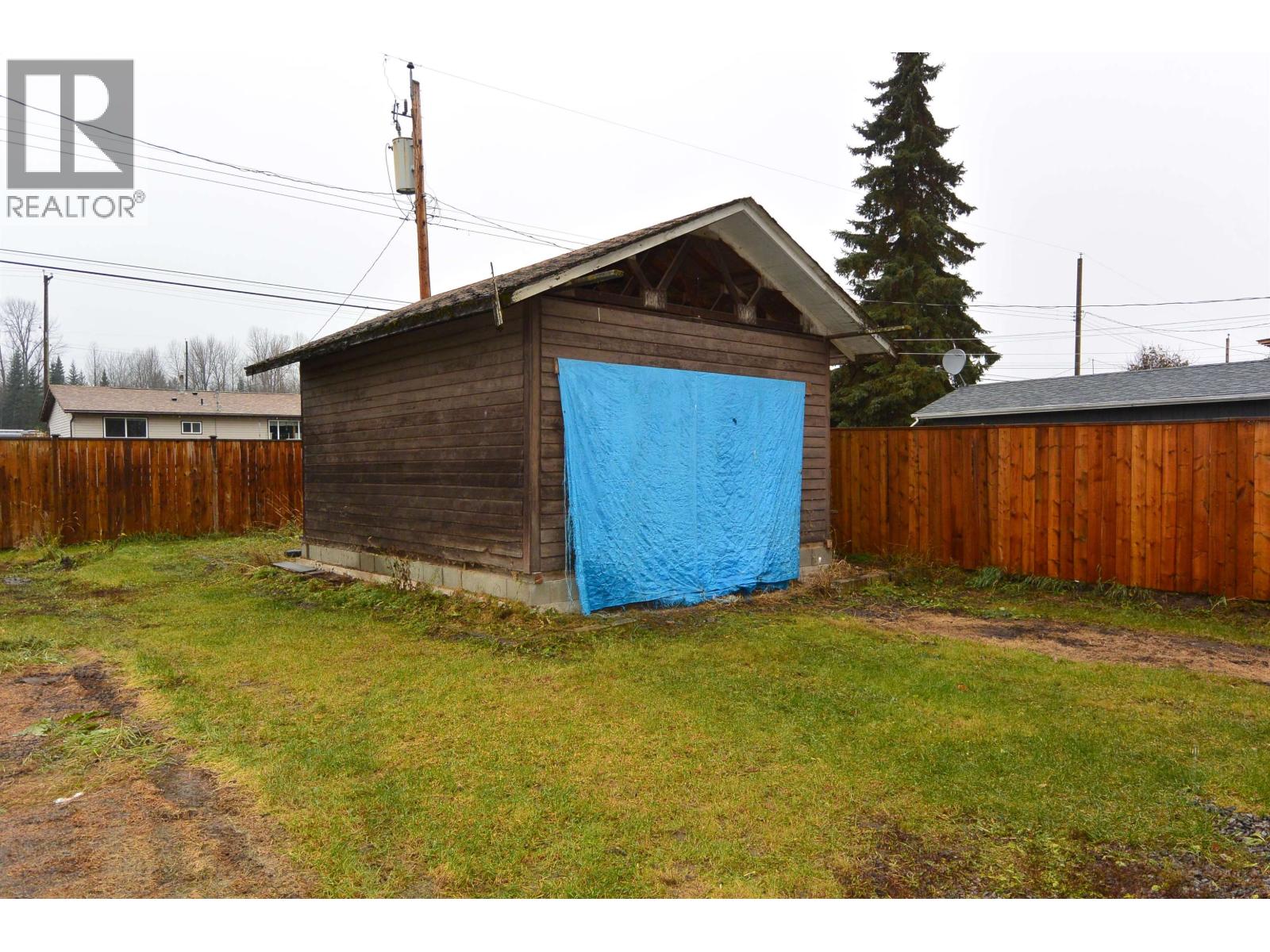 3443 ALFRED Avenue, Smithers