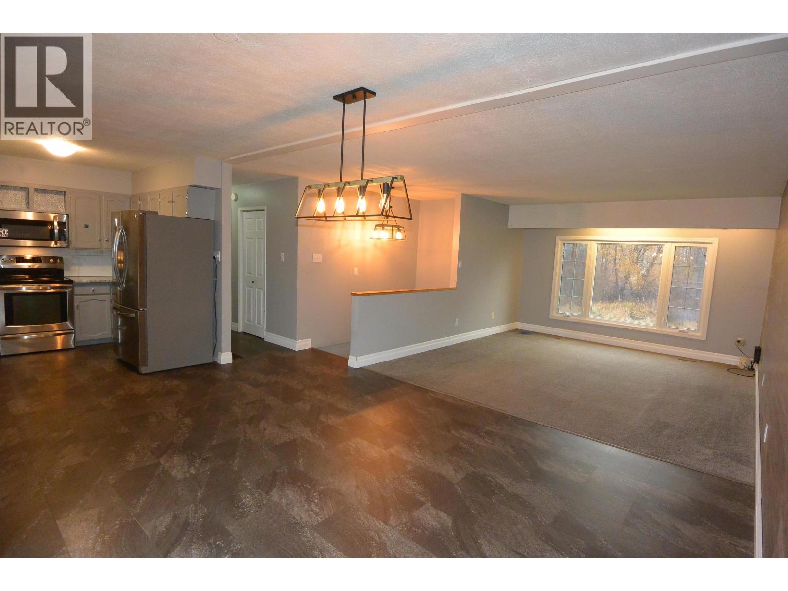 3443 ALFRED Avenue, Smithers