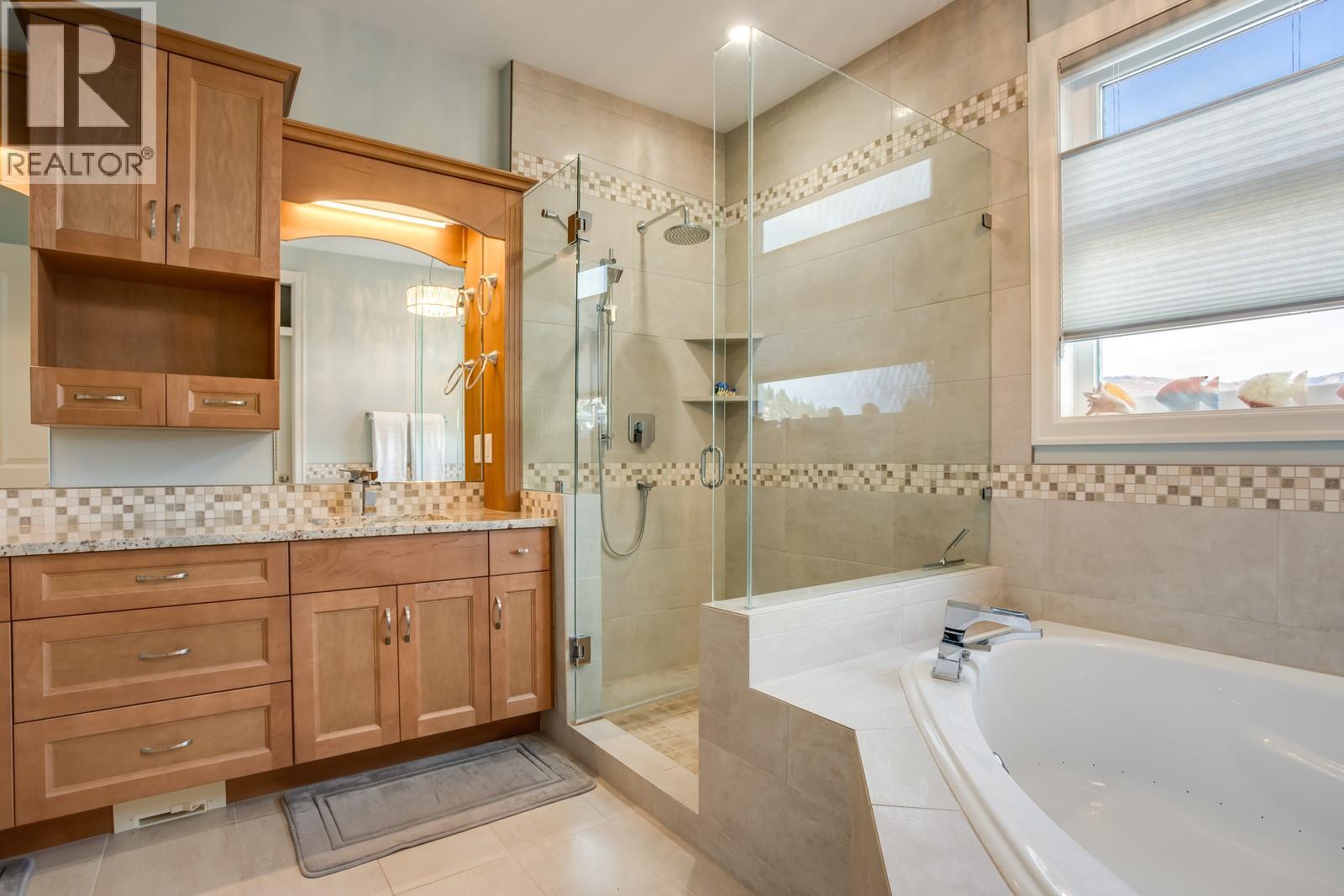  1604 Kimberlite Drive, Lake Country