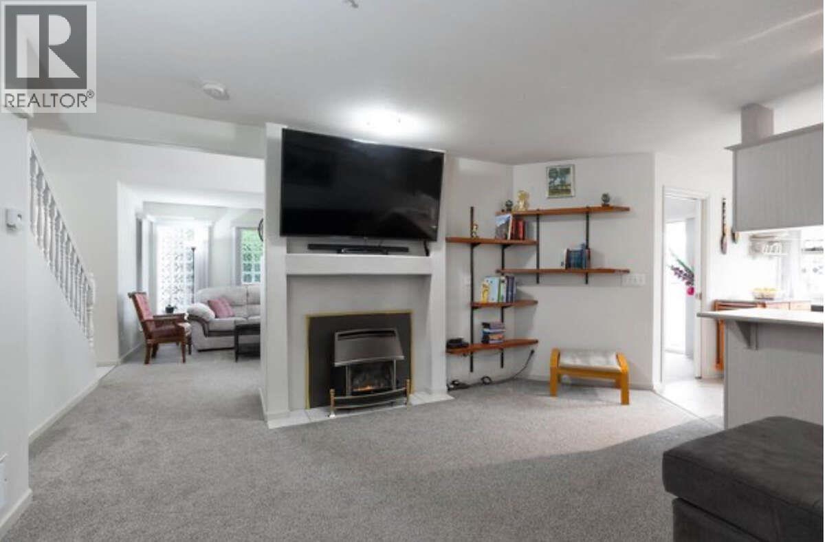 29 1255 RIVERSIDE DRIVE, Port Coquitlam