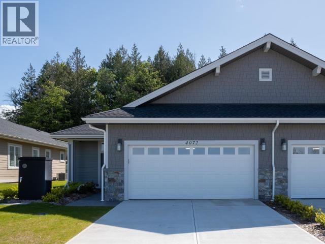 4072 SATURNA AVE, Powell River