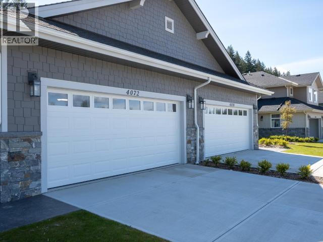 4072 SATURNA AVE, Powell River