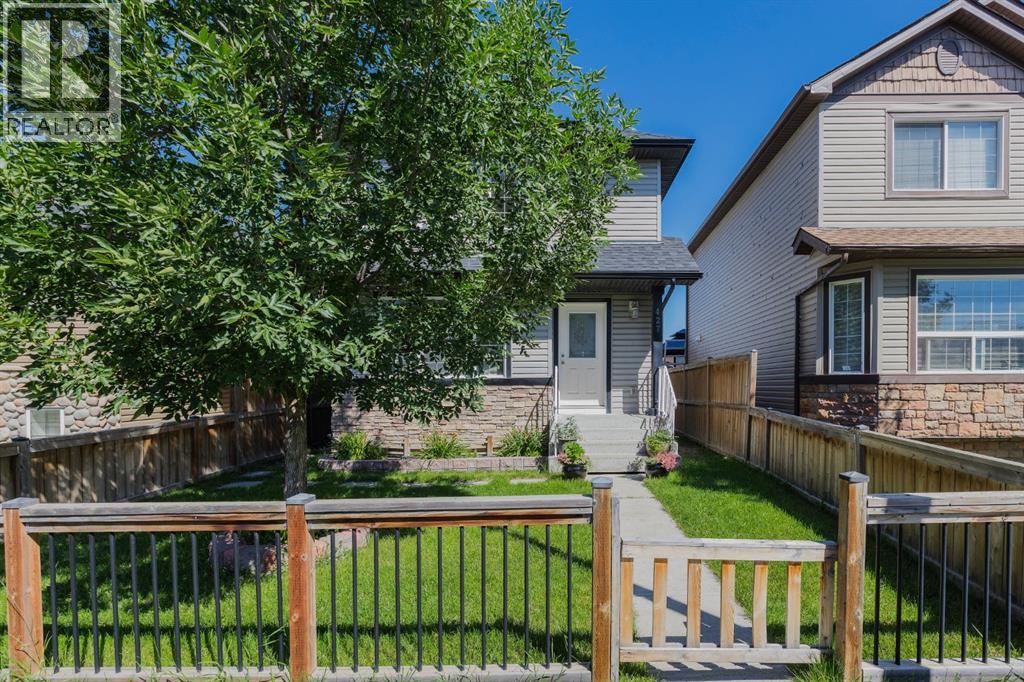 Single Family House for Sale in  Saddlebrook Way NE Saddle Ridge Calgary 