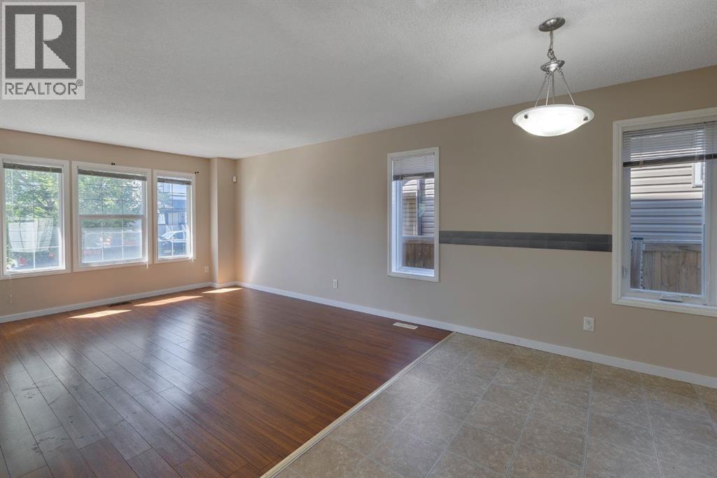 Single Family House for Sale in  Saddlebrook Way NE Saddle Ridge Calgary 