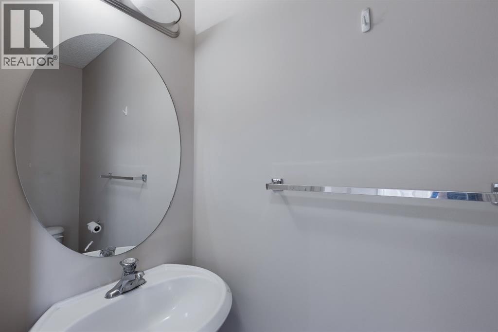 Single Family House for Sale in  Saddlebrook Way NE Saddle Ridge Calgary 