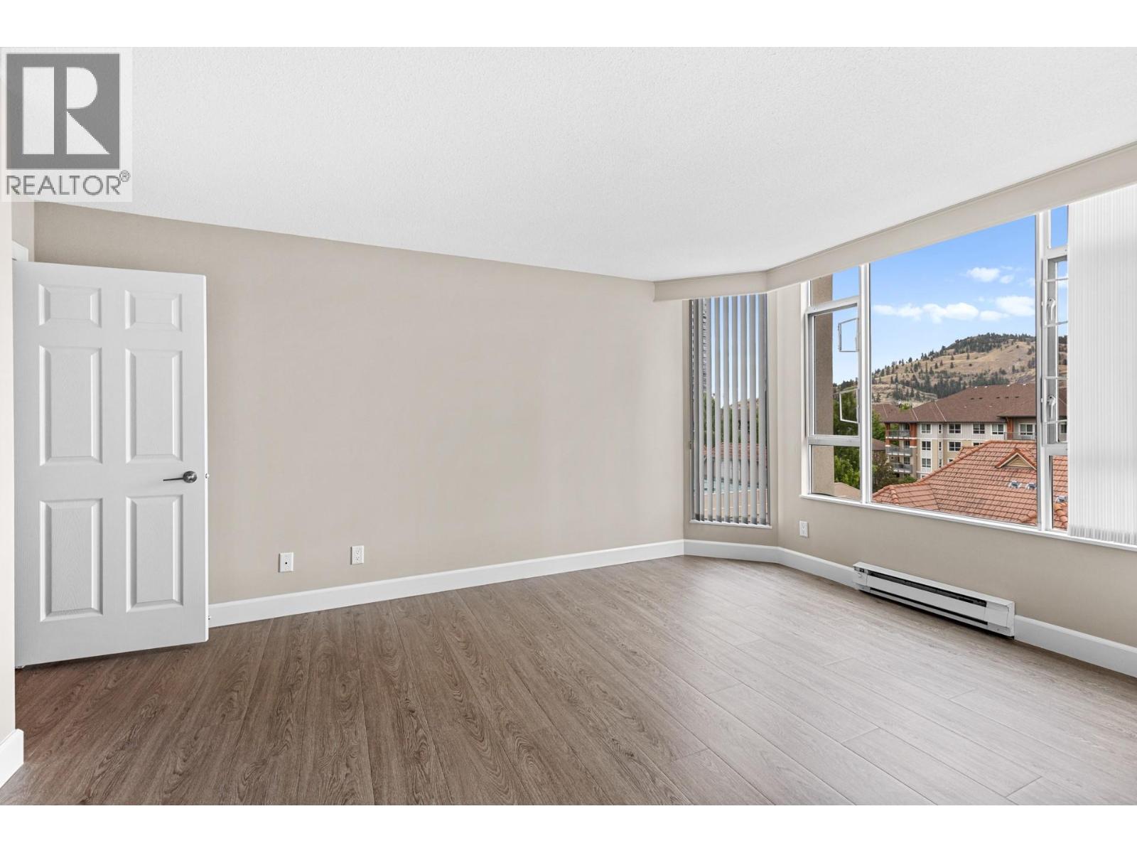 501 1152 Sunset Drive, Kelowna