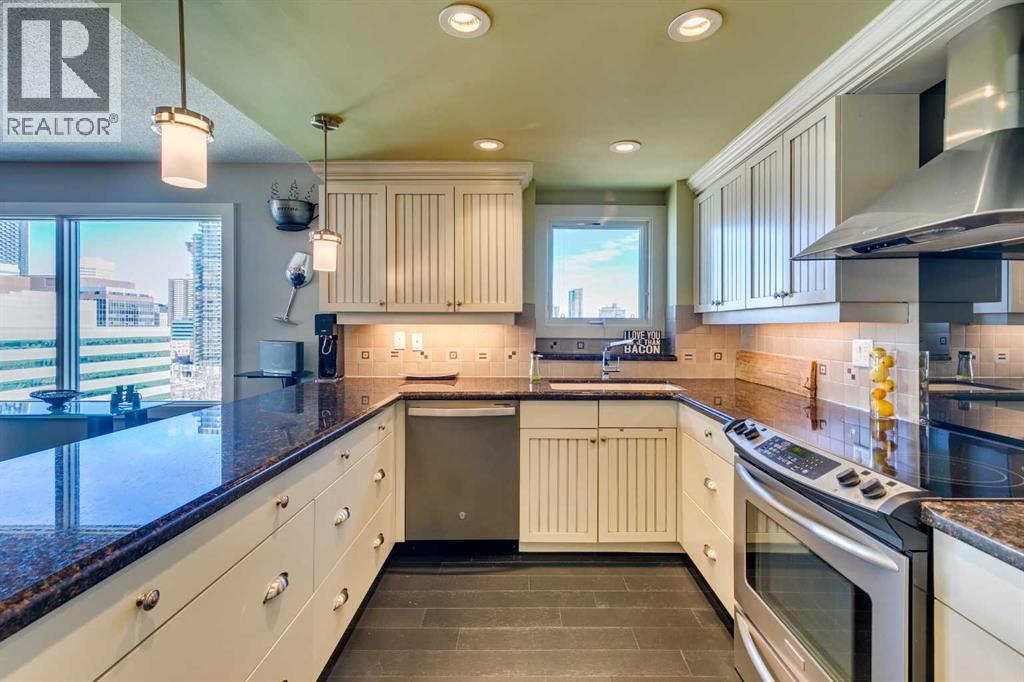 Single Family House for Sale in    Avenue SW Beltline Calgary 