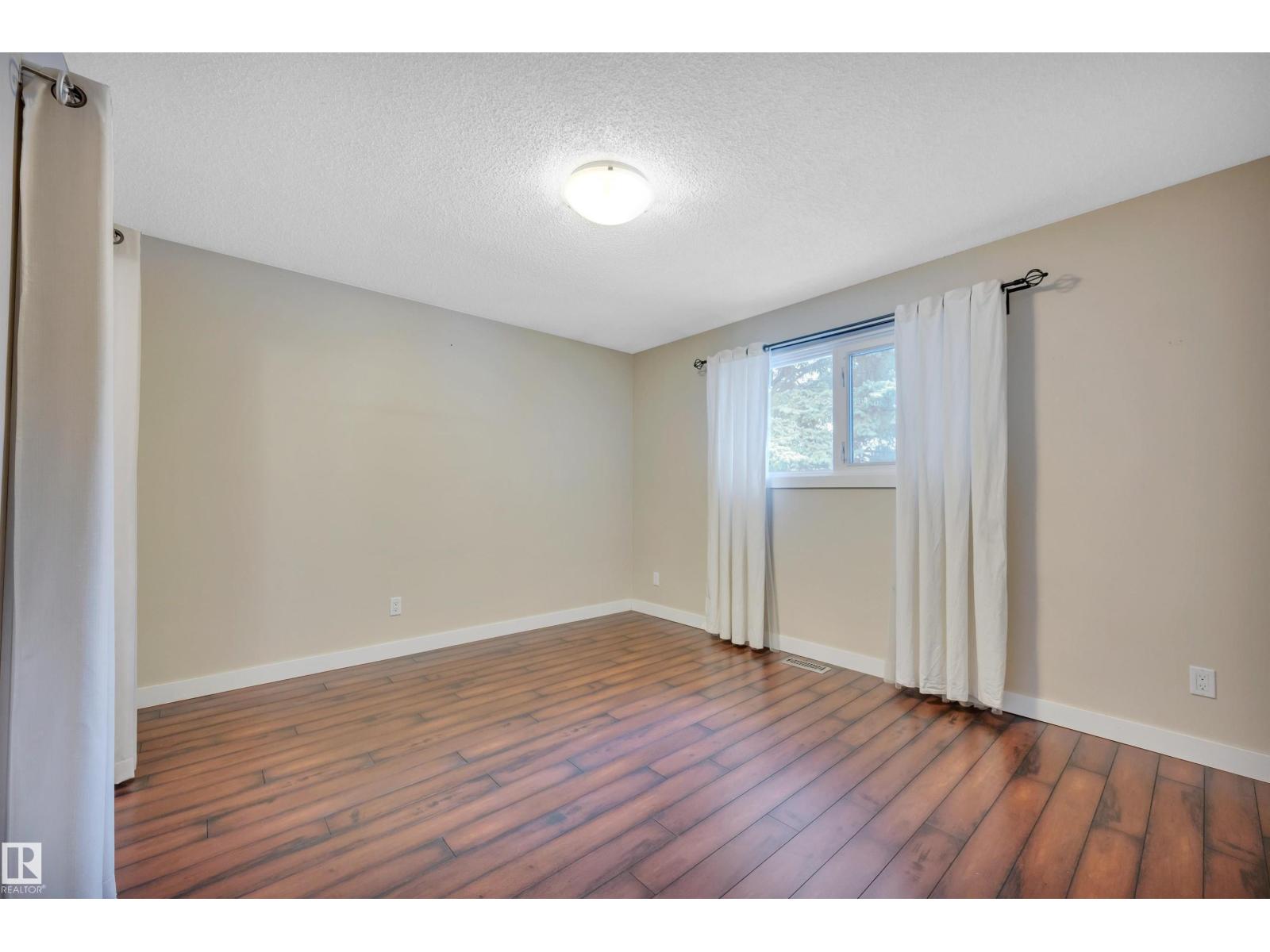 45 WOODSTOCK DR, Sherwood Park