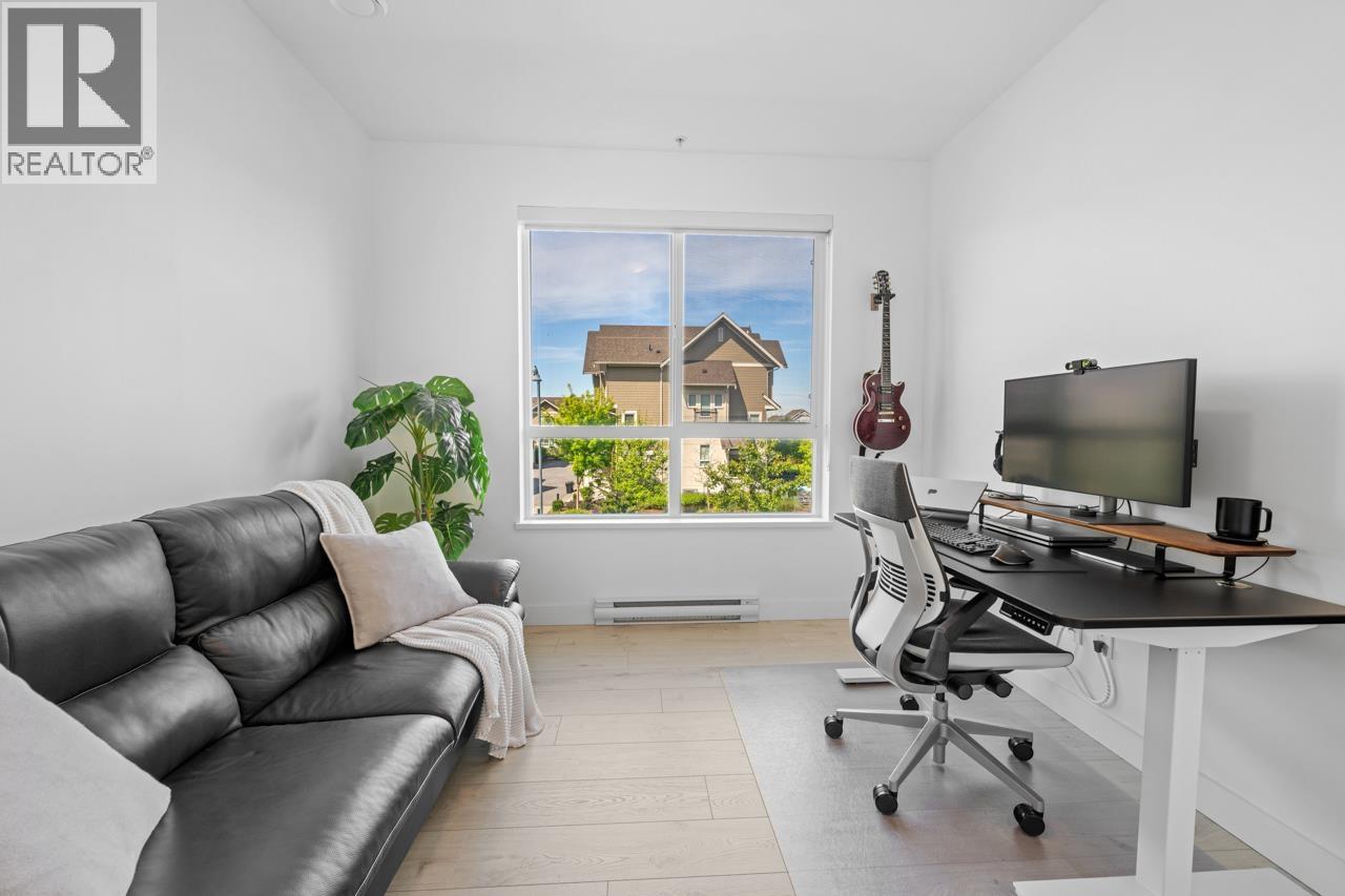 219 1792 STARLING DRIVE, Tsawwassen