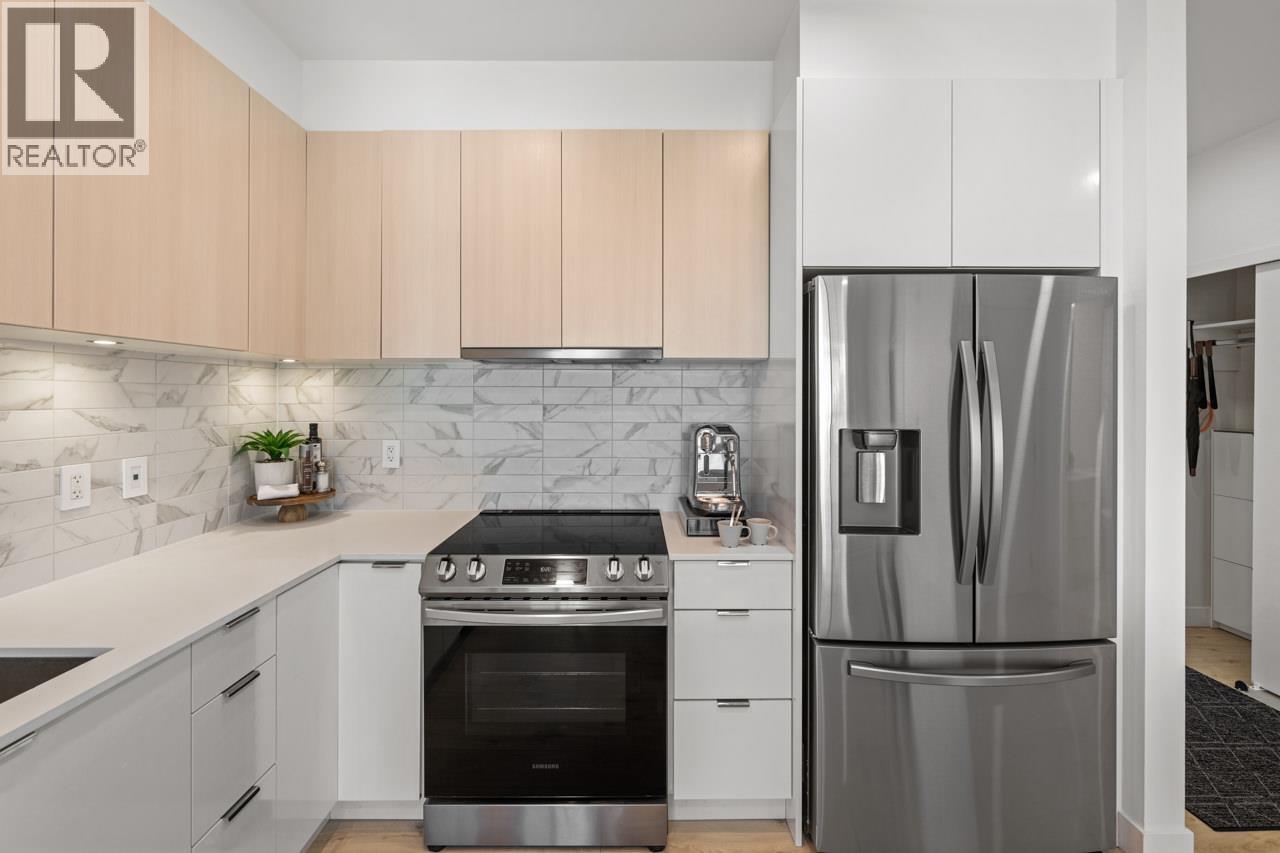 219 1792 STARLING DRIVE, Tsawwassen