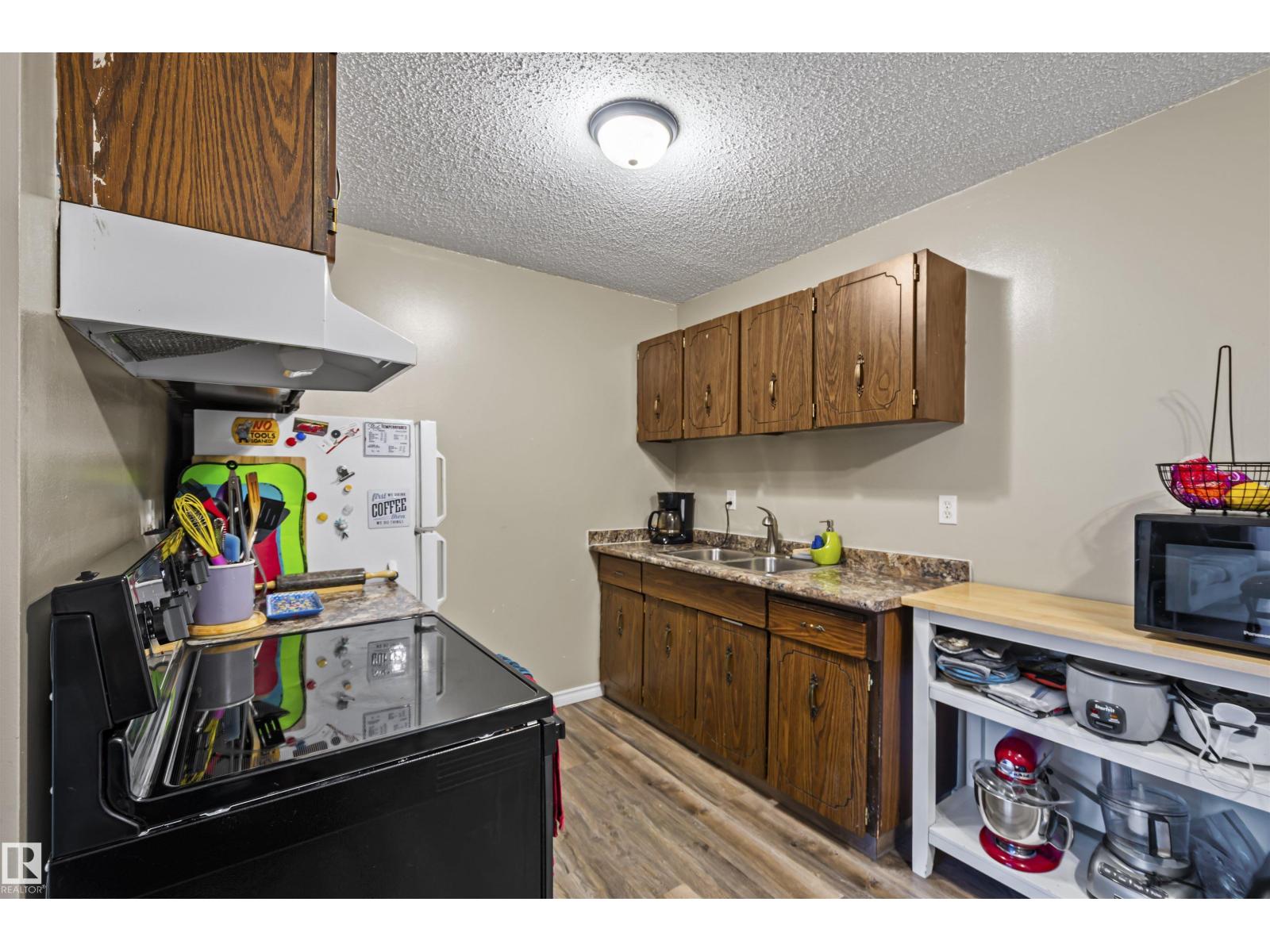 #202 11040 82 ST NW, Edmonton