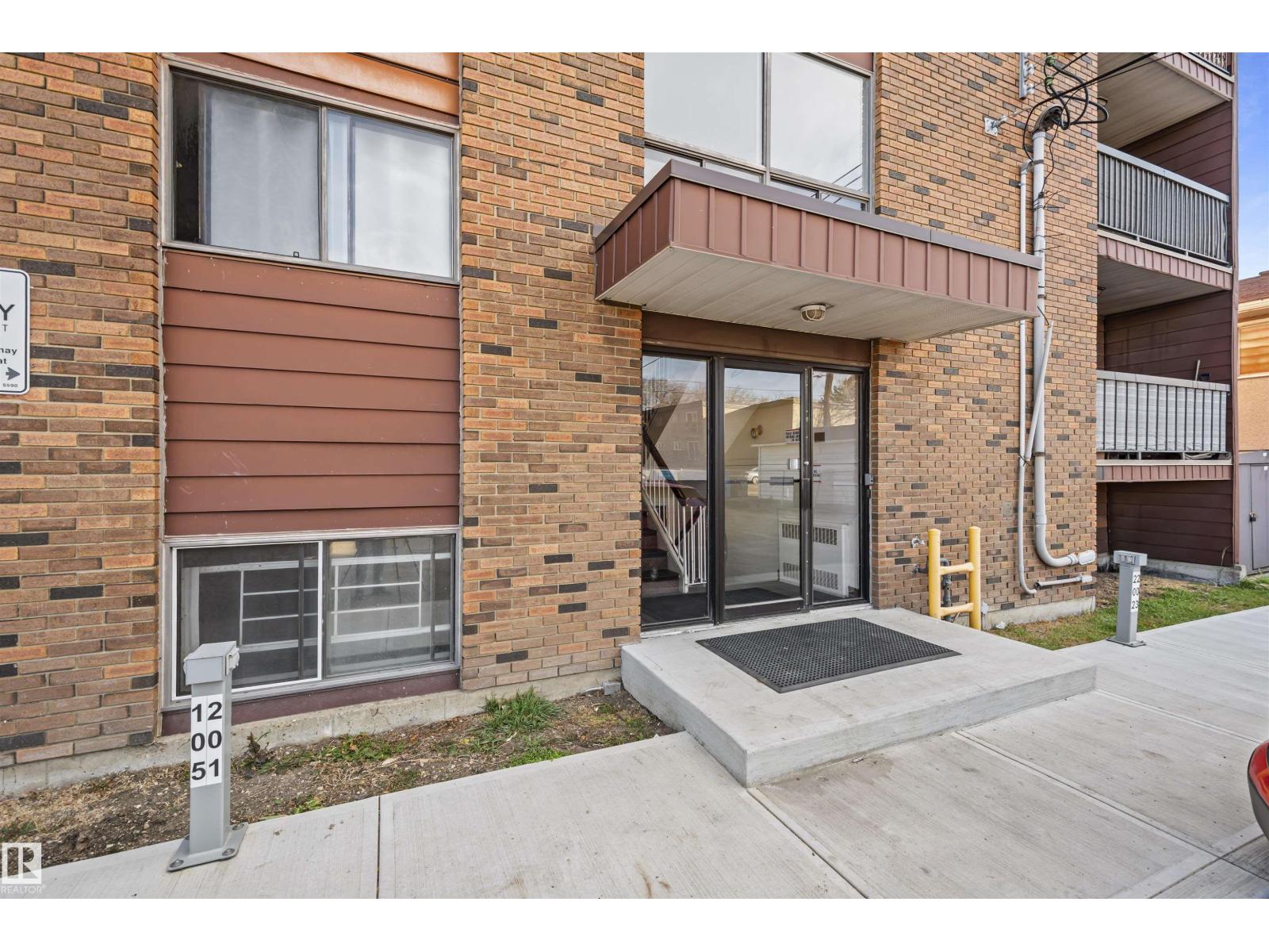 #202 11040 82 ST NW, Edmonton