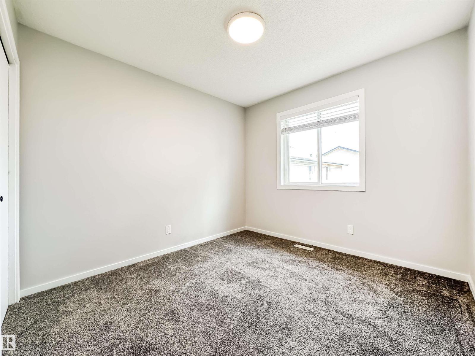 #26 10909 106 ST NW, Edmonton