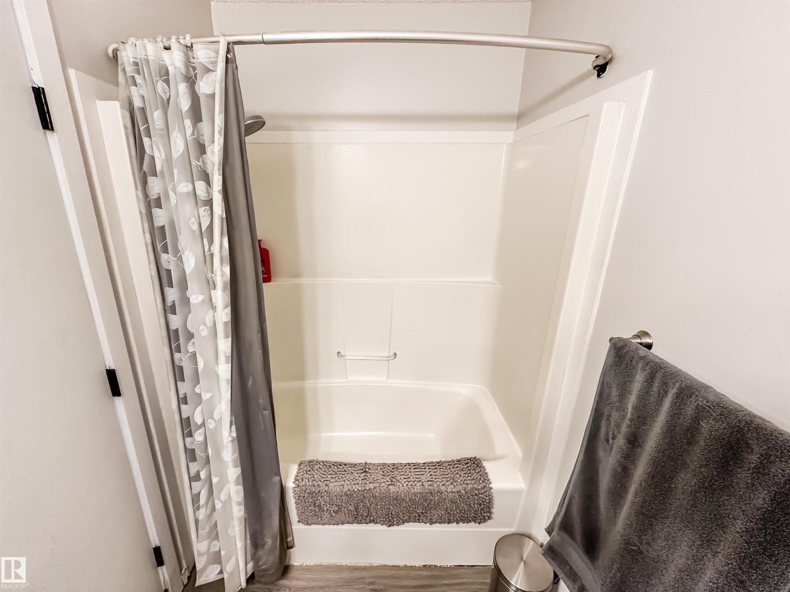 #26 10909 106 ST NW, Edmonton