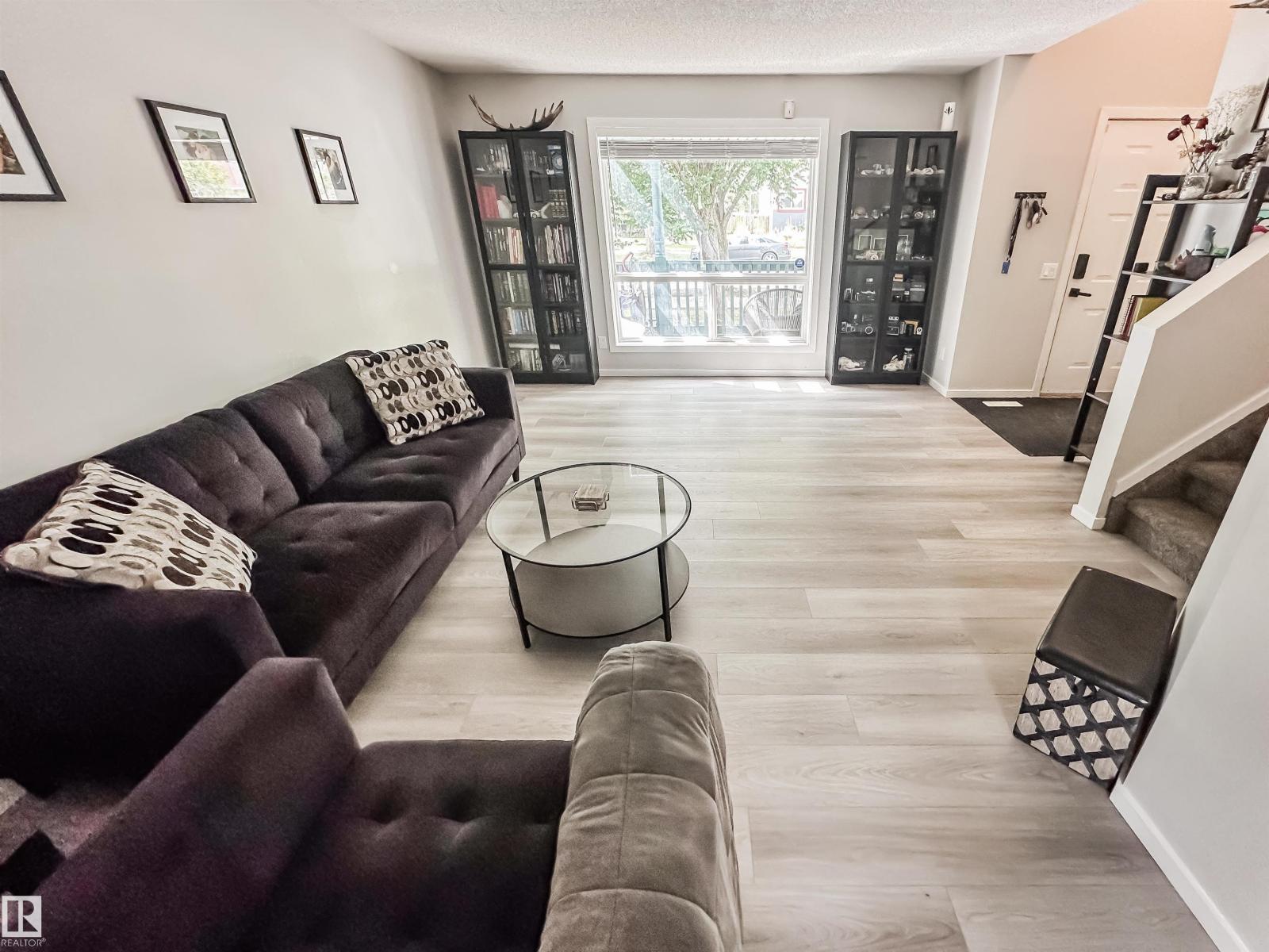 #26 10909 106 ST NW, Edmonton