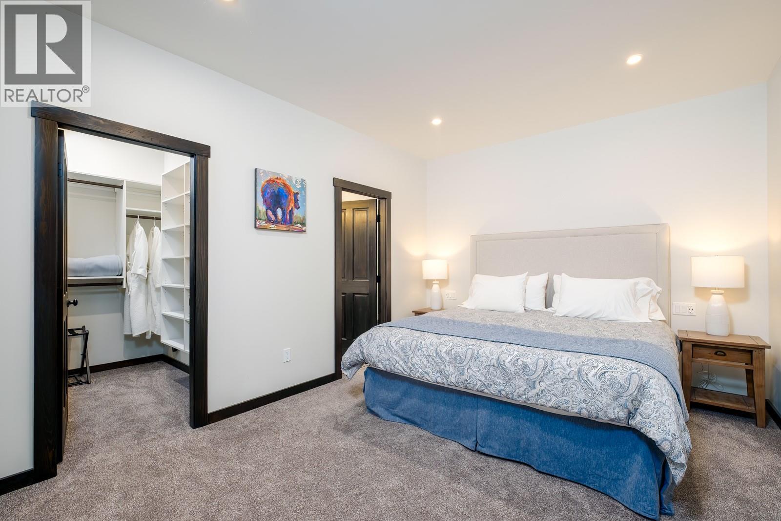 2001 Crest Road Unit# B, Rossland