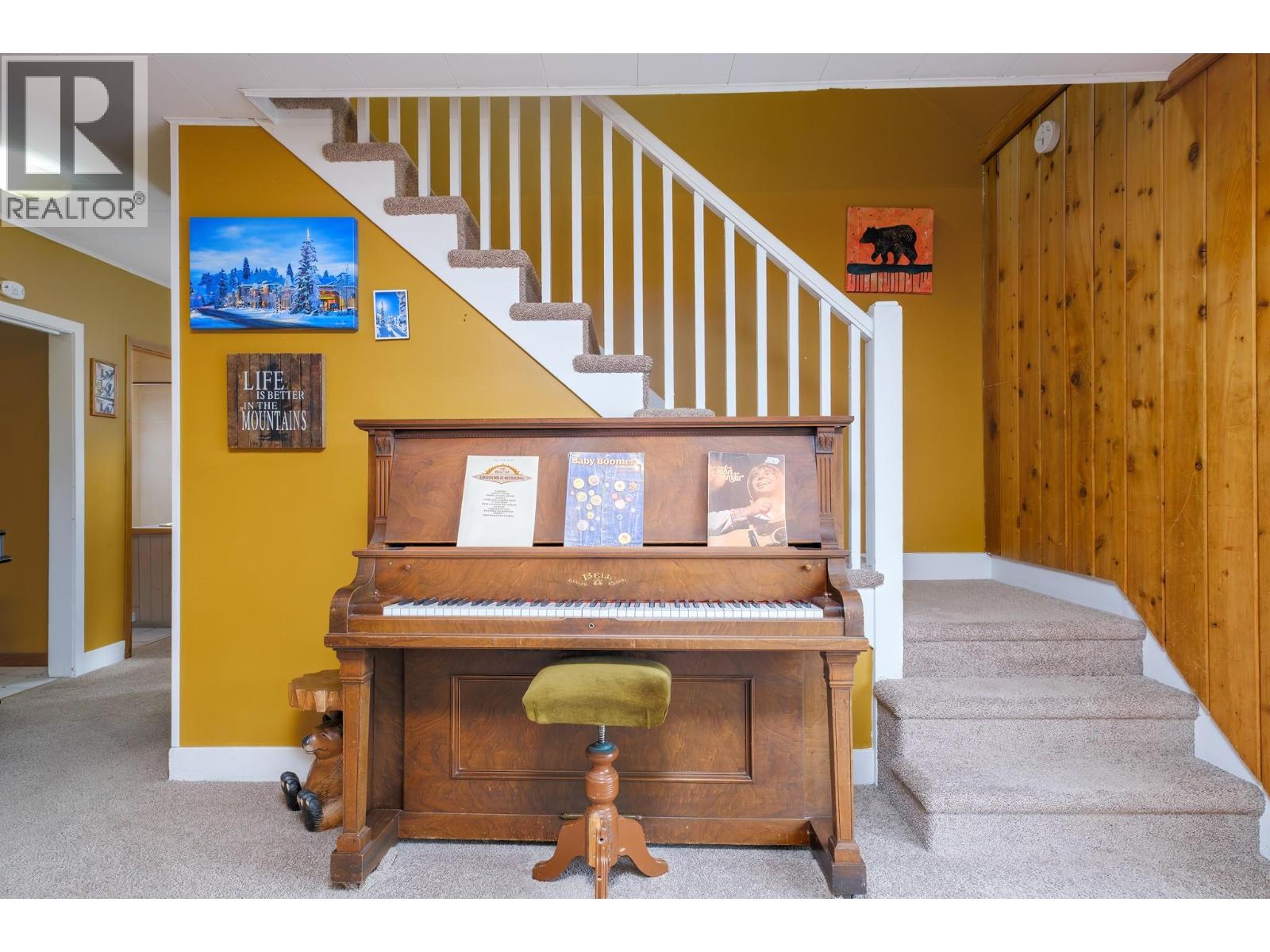 2130 Victoria Avenue, Rossland