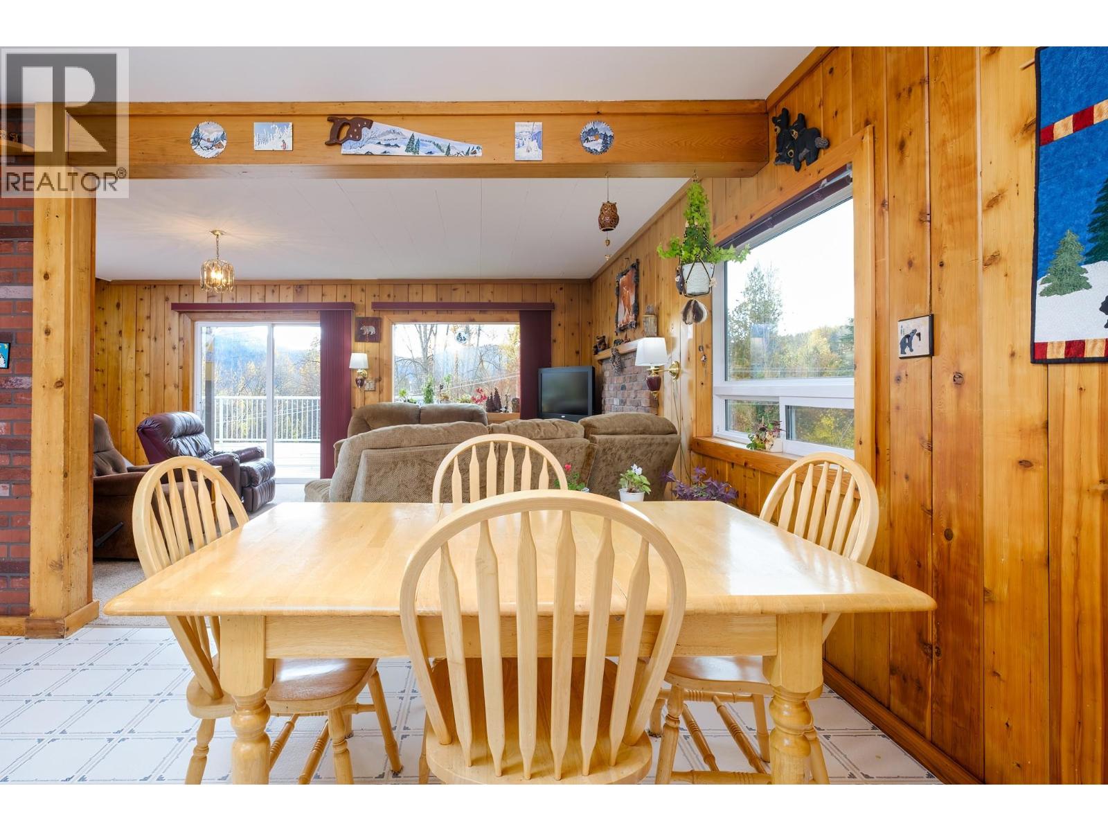 2130 Victoria Avenue, Rossland