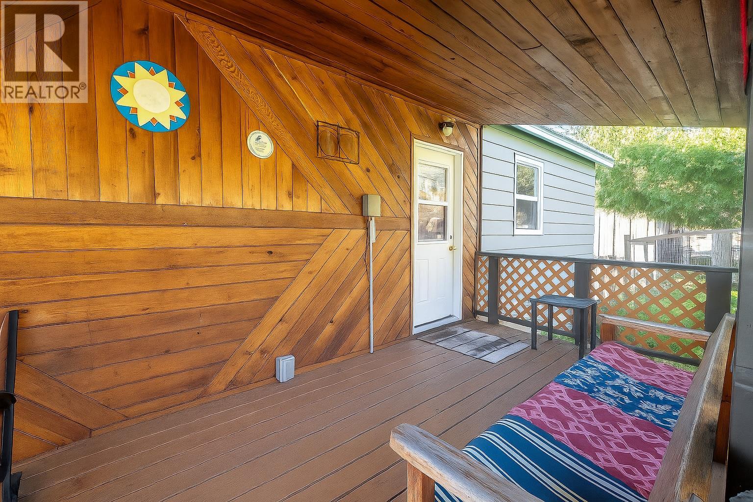 2130 Victoria Avenue, Rossland