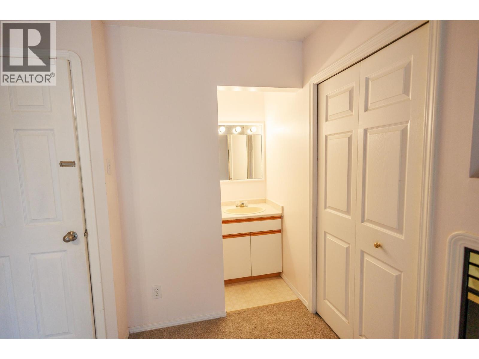 #A 5115 MEDEEK AVENUE - 18