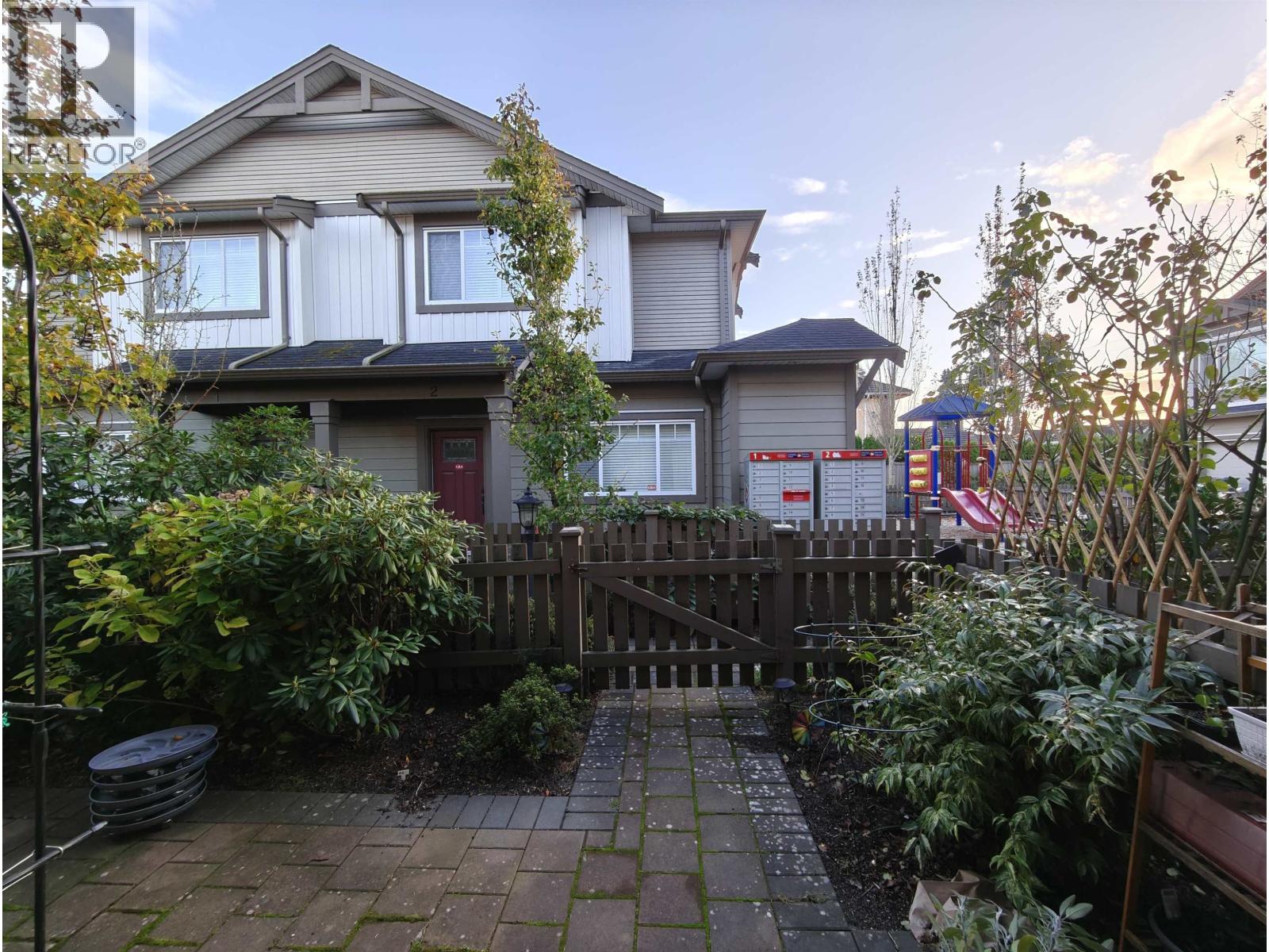 4 9100 NO.3 ROAD, Richmond