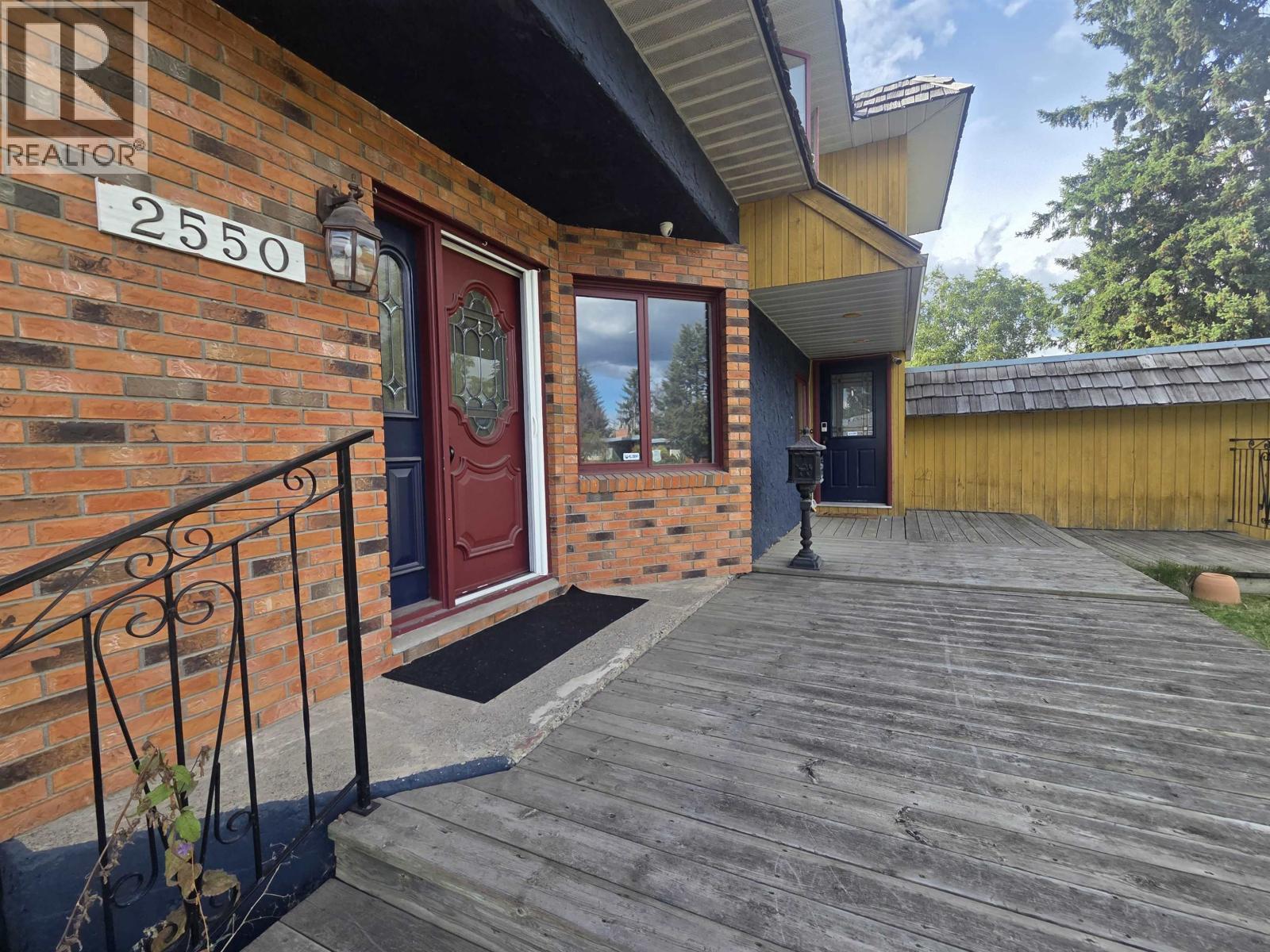 2550 LAURIER CRESCENT, Prince George