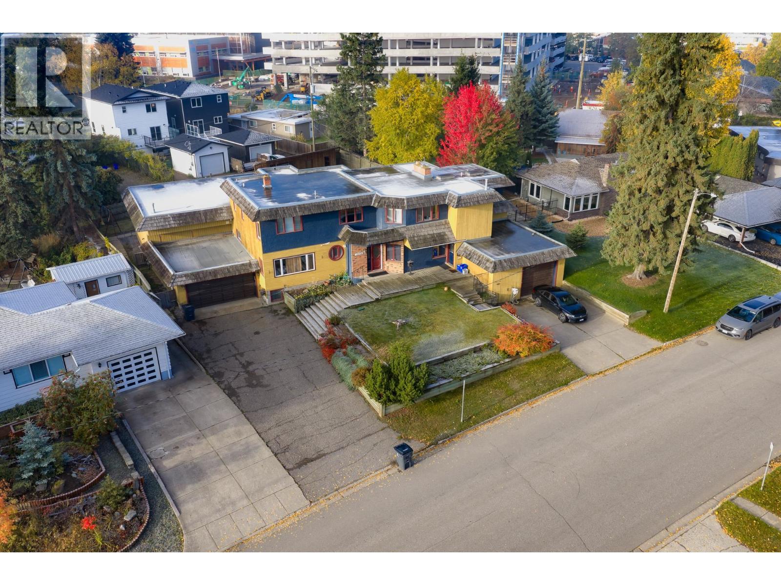 2550 LAURIER CRESCENT, Prince George