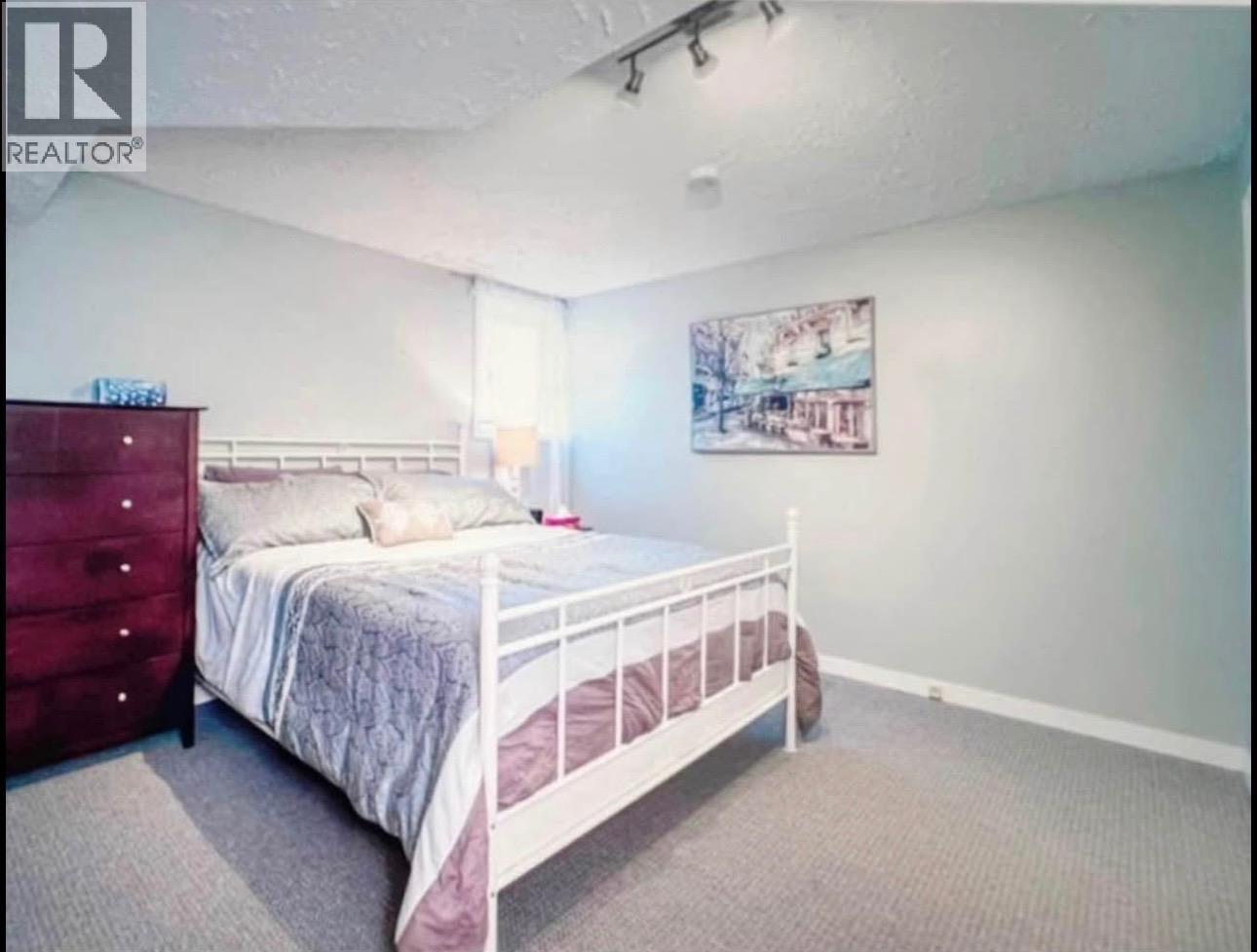 2550 LAURIER CRESCENT, Prince George