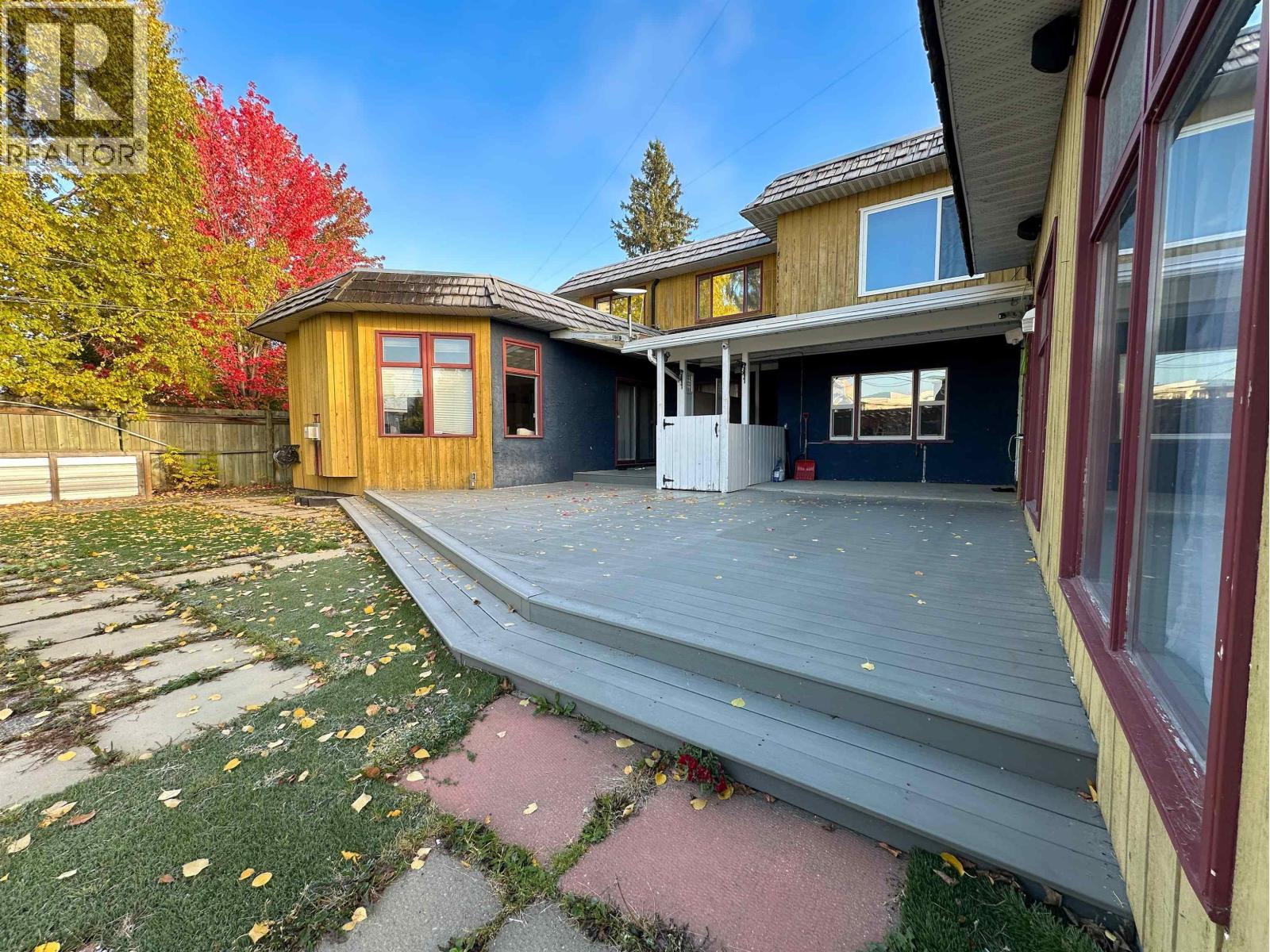 2550 LAURIER CRESCENT, Prince George