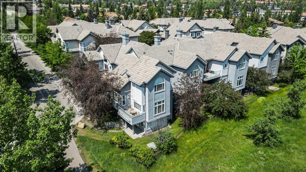Single Family House for Sale in    Avenue SW Christie Park Calgary 