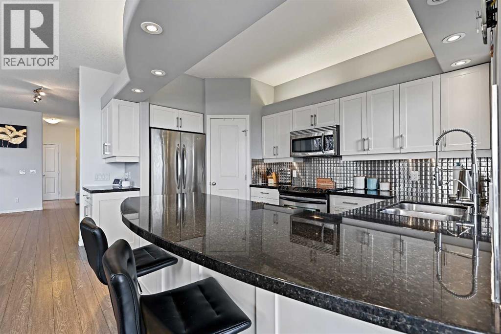 Single Family House for Sale in    Avenue SW Christie Park Calgary 