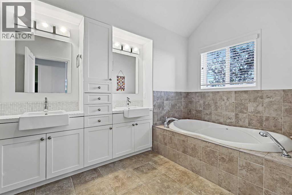 Single Family House for Sale in    Avenue SW Christie Park Calgary 