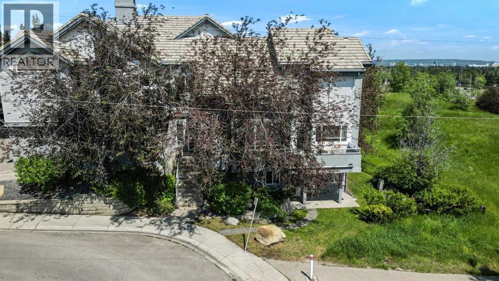 Single Family House for Sale in    Avenue SW Christie Park Calgary 