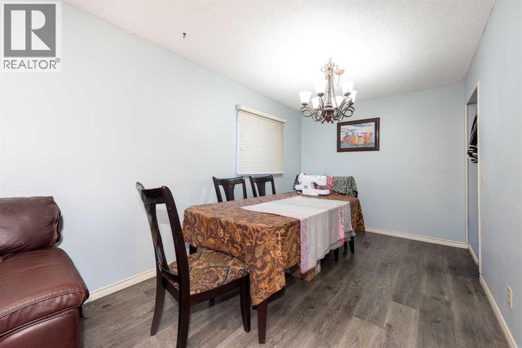 Single Family House 4 Level for Sale in  Whitefield Drive NE Whitehorn Calgary 