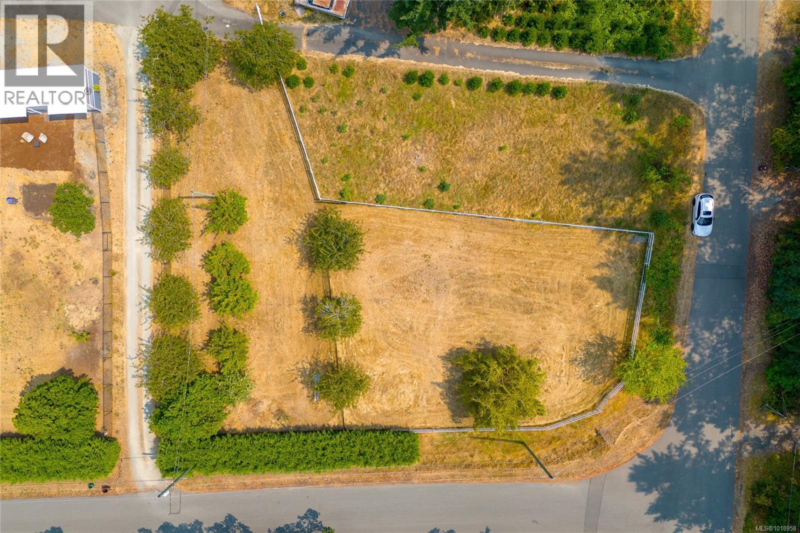 11255 Nitinat Rd, North Saanich